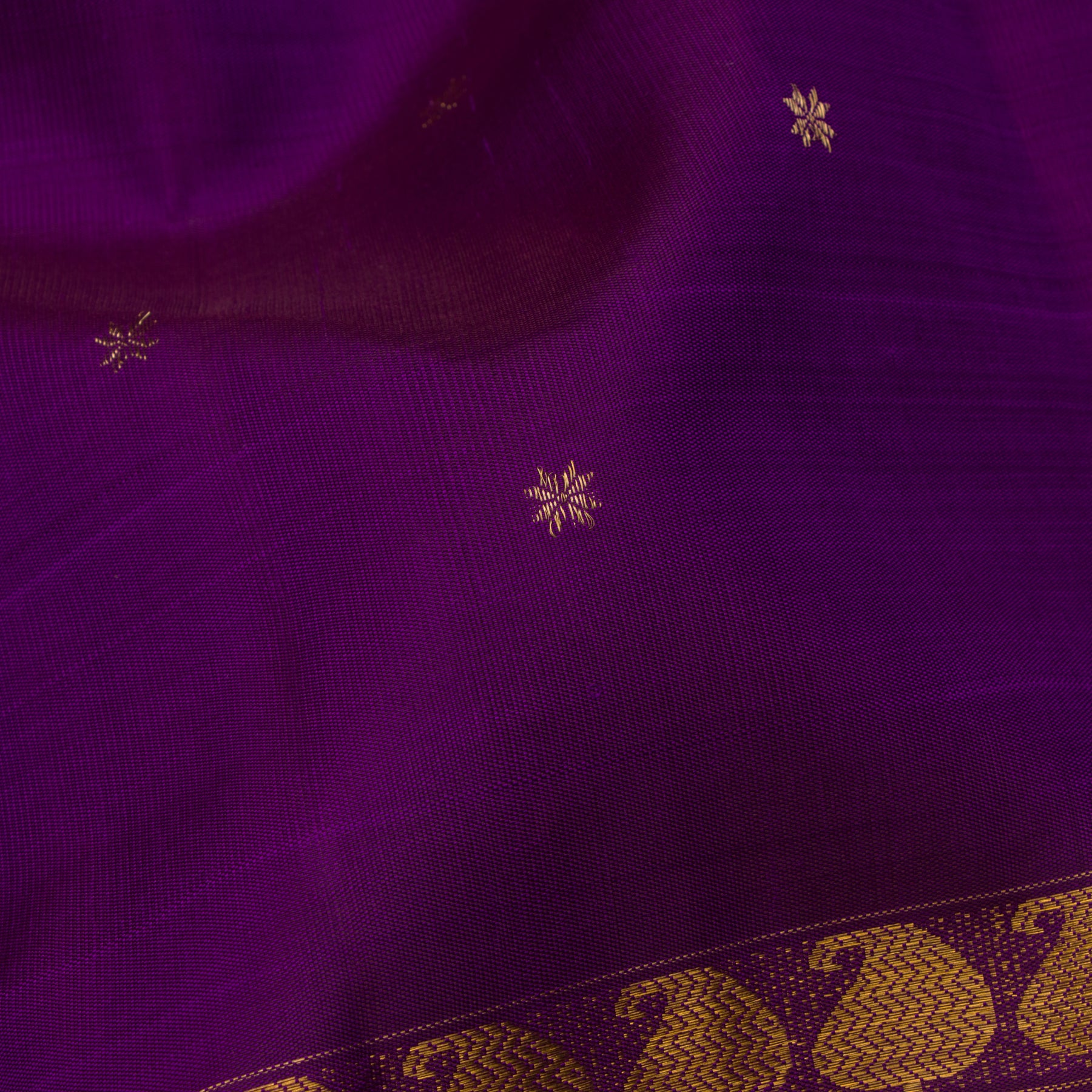 Kanakavalli Kanjivaram Silk Sari 25-615-HS001-02677 - Fabric View