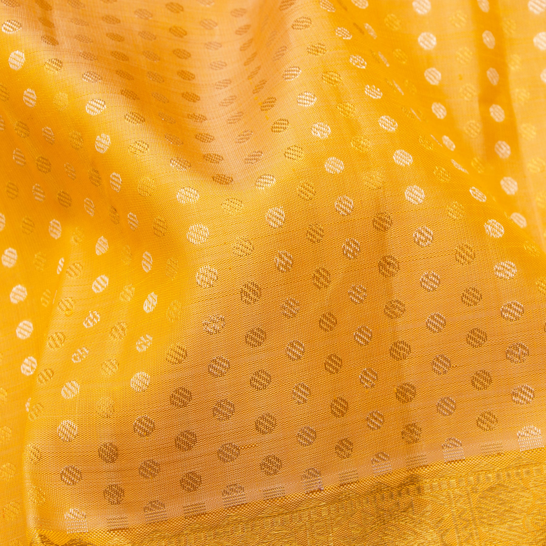 Kanakavalli Kanjivaram Silk Sari 25-615-HS001-02715 - Fabric View