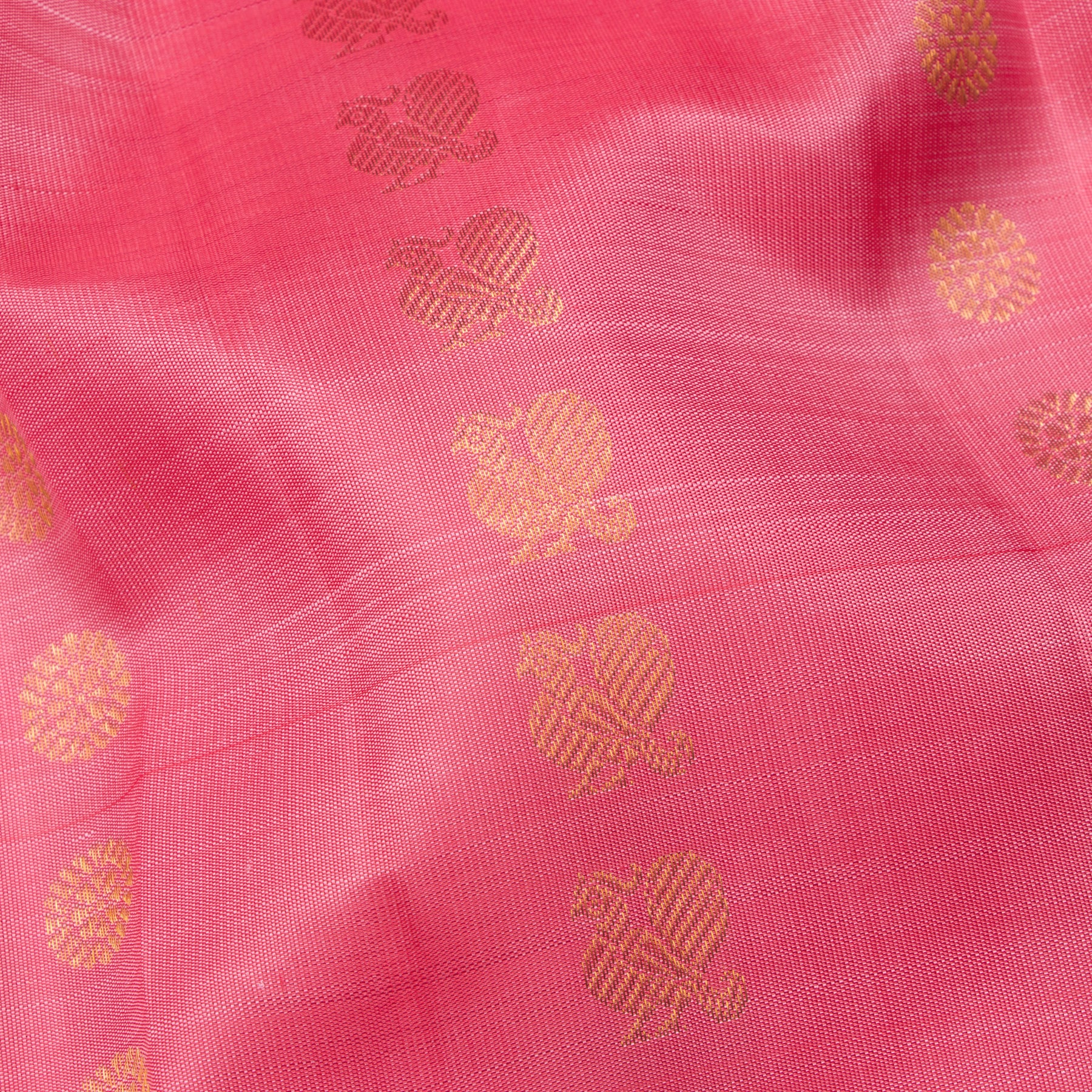 Kanakavalli Kanjivaram Silk Sari 25-615-HS001-02739 - Fabric View