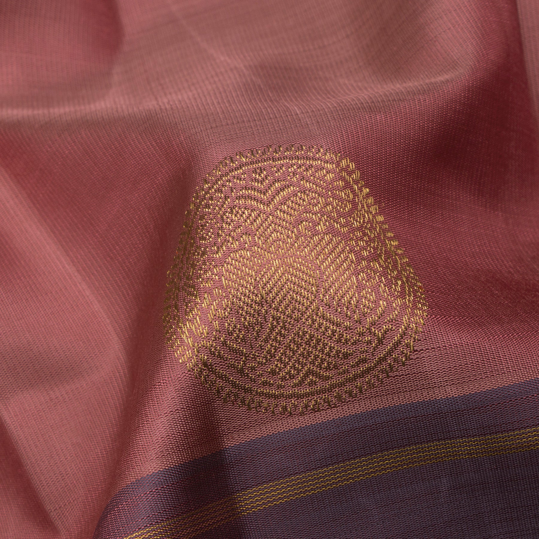 Kanakavalli Kanjivaram Silk Sari 25-615-HS001-03837 - Fabric View
