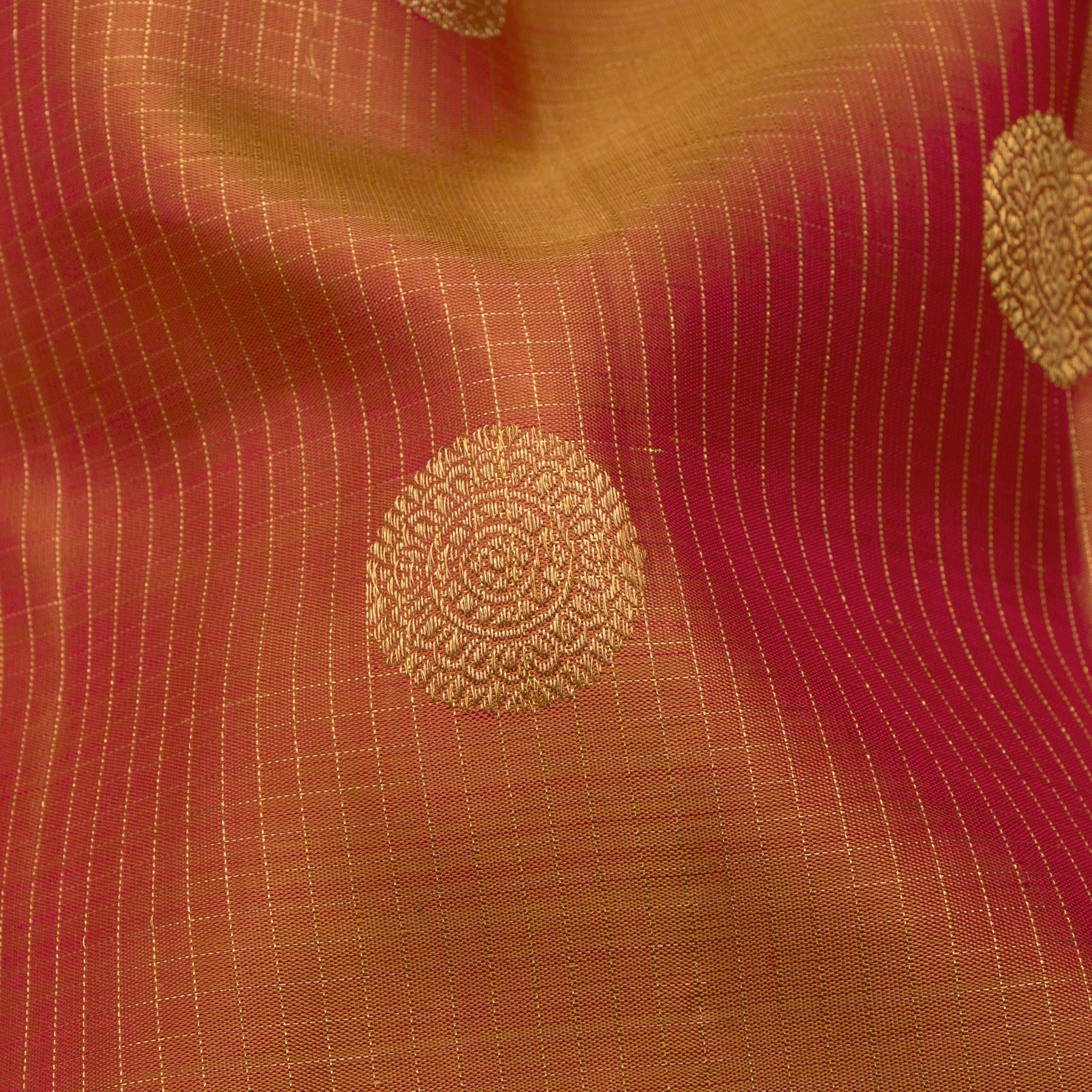 Kanakavalli Kanjivaram Silk Sari 25-615-HS001-03869 - Fabric View