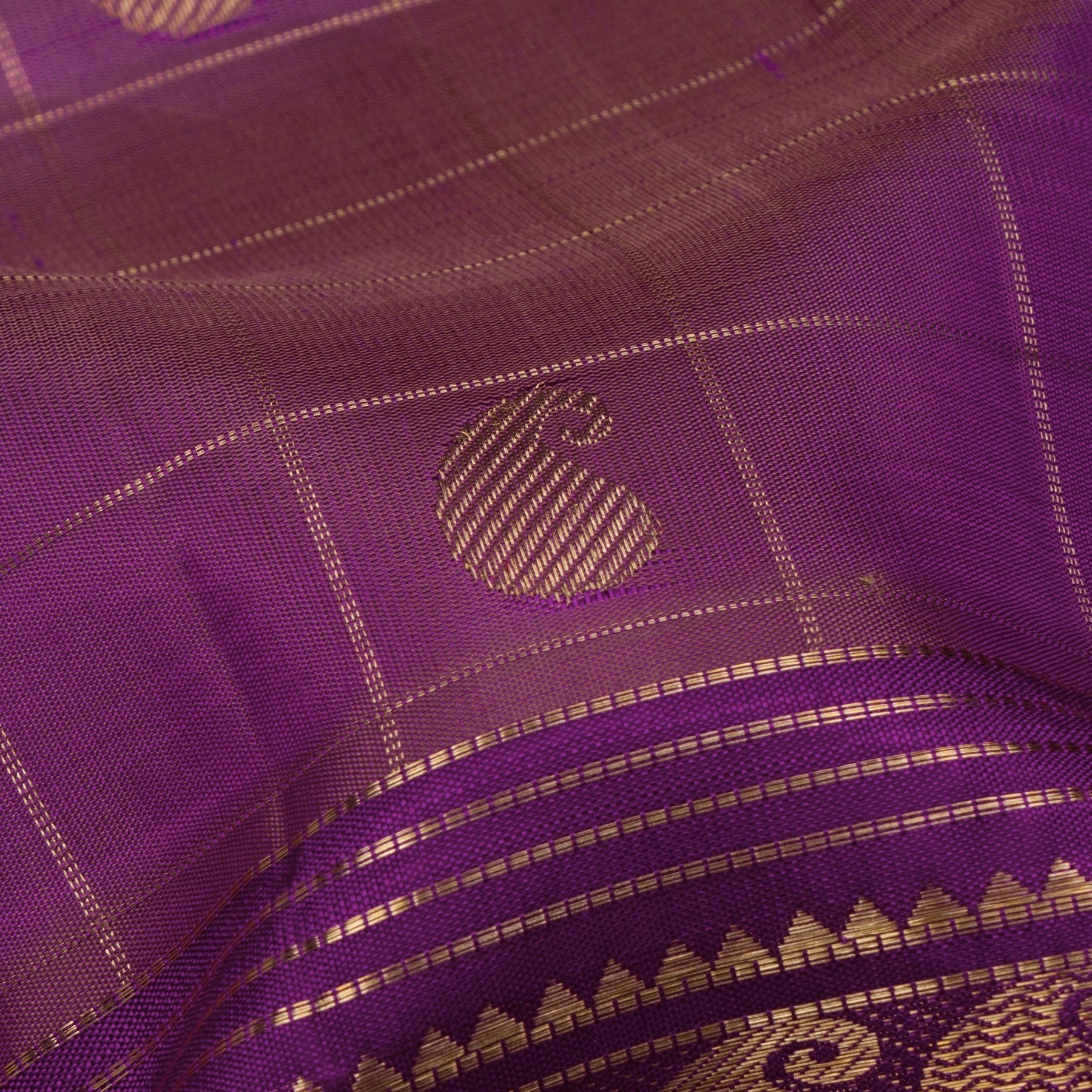Kanakavalli Kanjivaram Silk Sari 25-615-HS001-05165 - Fabric View