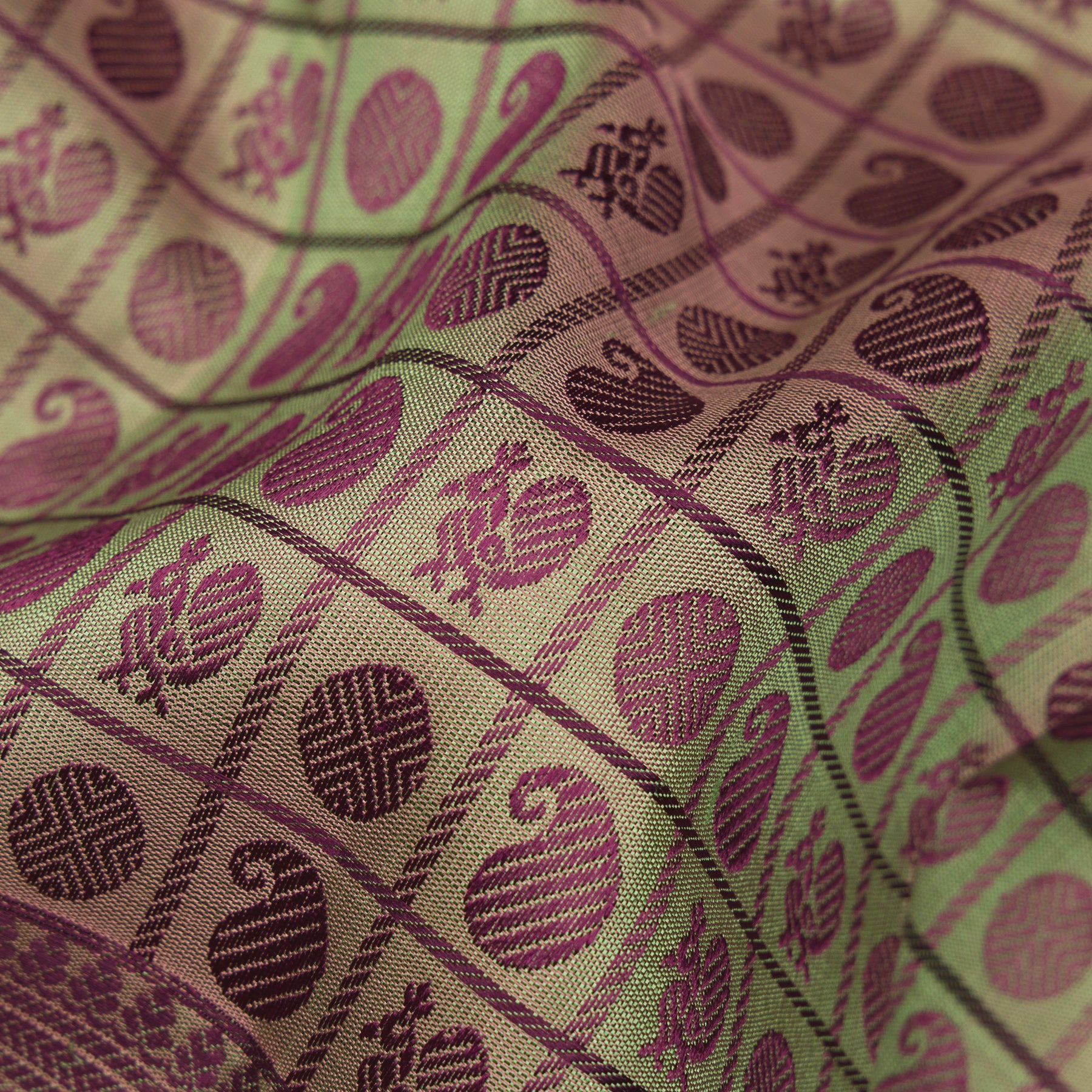 Kanakavalli Kanjivaram Silk Sari 25-615-HS001-05225 - Fabric View