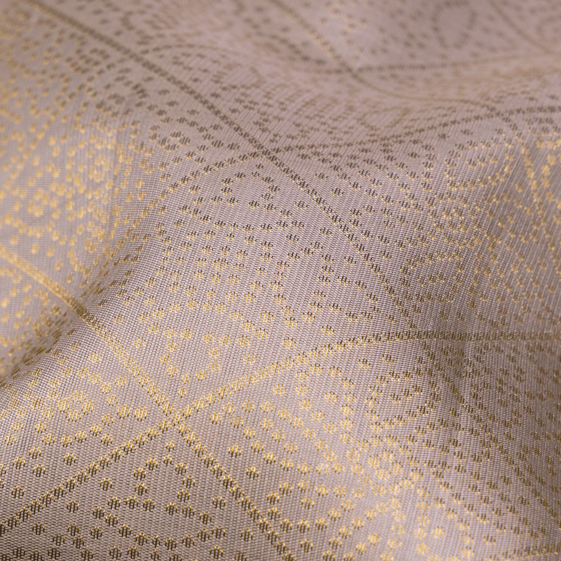 Kanakavalli Kanjivaram Silk Sari 25-615-HS001-05696 - Fabric View