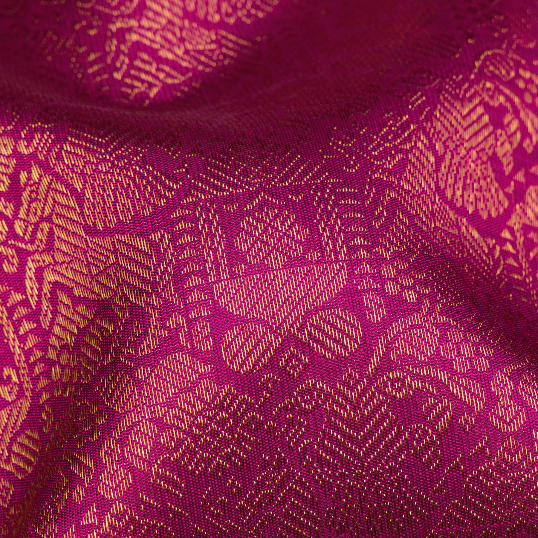 Kanakavalli Kanjivaram Silk Sari 25-615-HS001-07682 - Fabric View