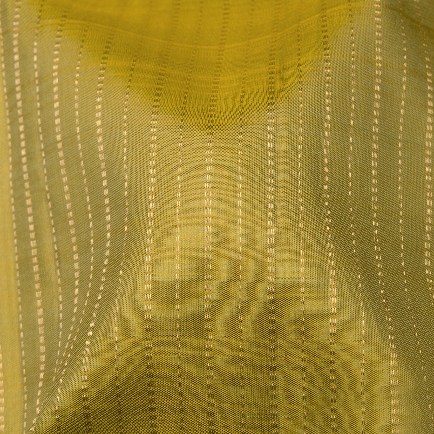 Kanakavalli Kanjivaram Silk Sari 25-615-HS001-08584 - Fabric View