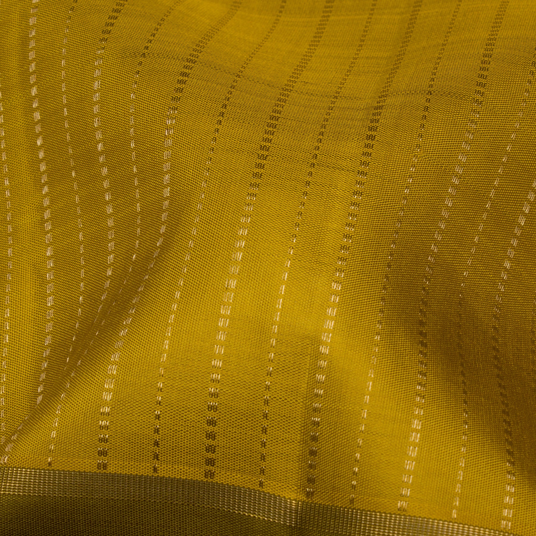 Kanakavalli Kanjivaram Silk Sari 25-615-HS001-09234 - Fabric View