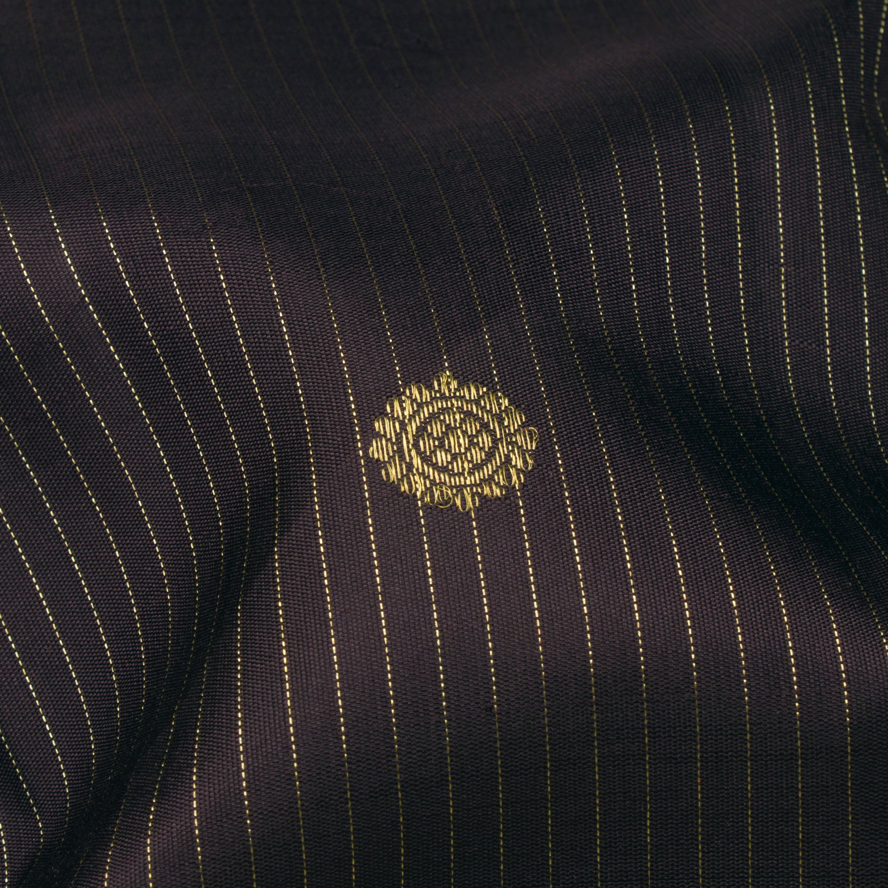 Kanakavalli Kanjivaram Silk Sari 25-615-HS001-09240 - Fabric View