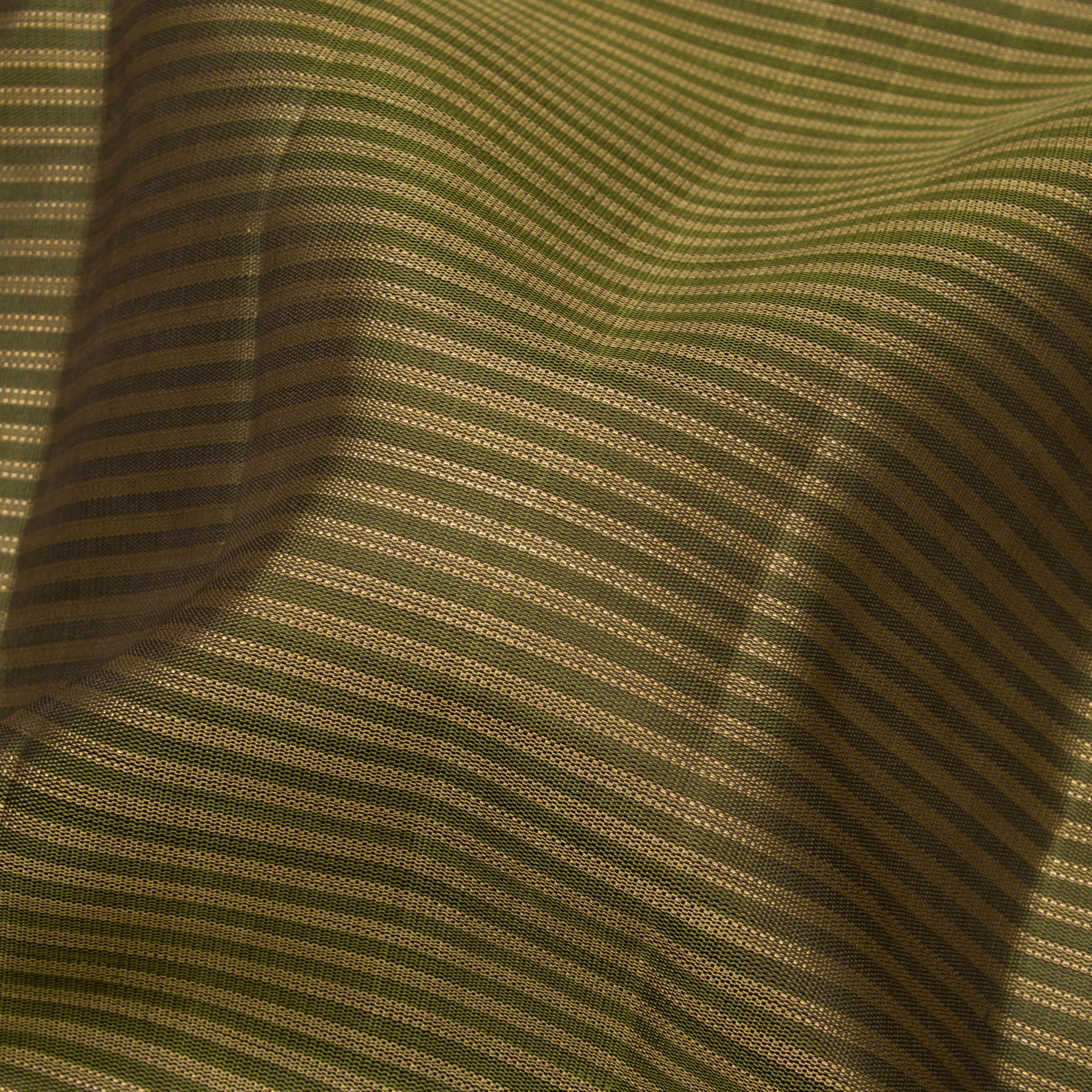 Kanakavalli Kanjivaram Silk Sari 25-615-HS001-10746 - Fabric View