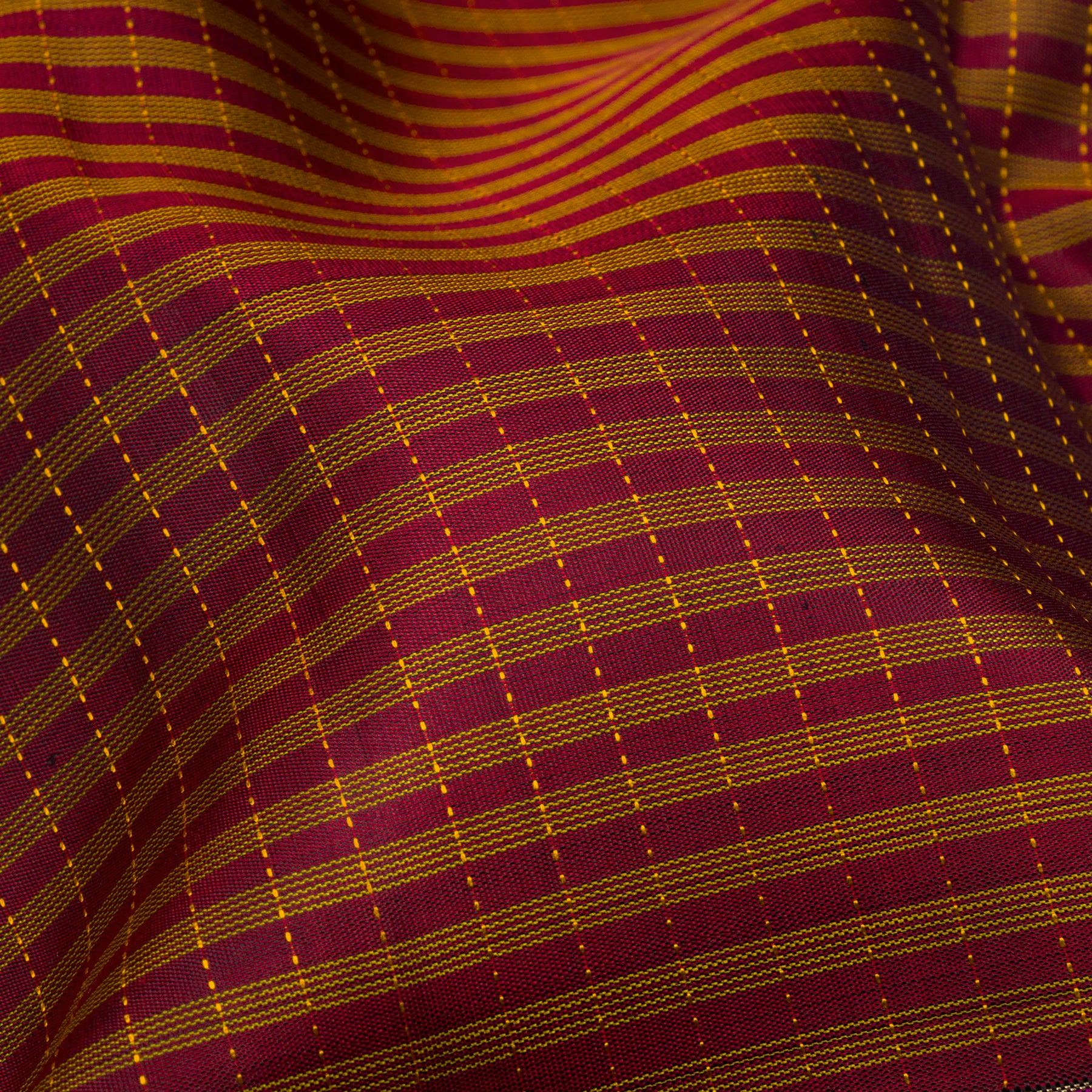 Kanakavalli Kanjivaram Silk Sari 25-615-HS001-10760 - Fabric View