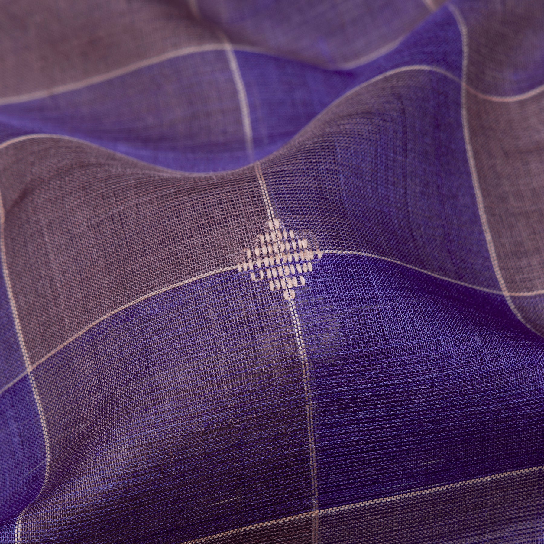 Pradeep Pillai Tussore Silk Sari 26-008-HS002-00205 - Fabric View