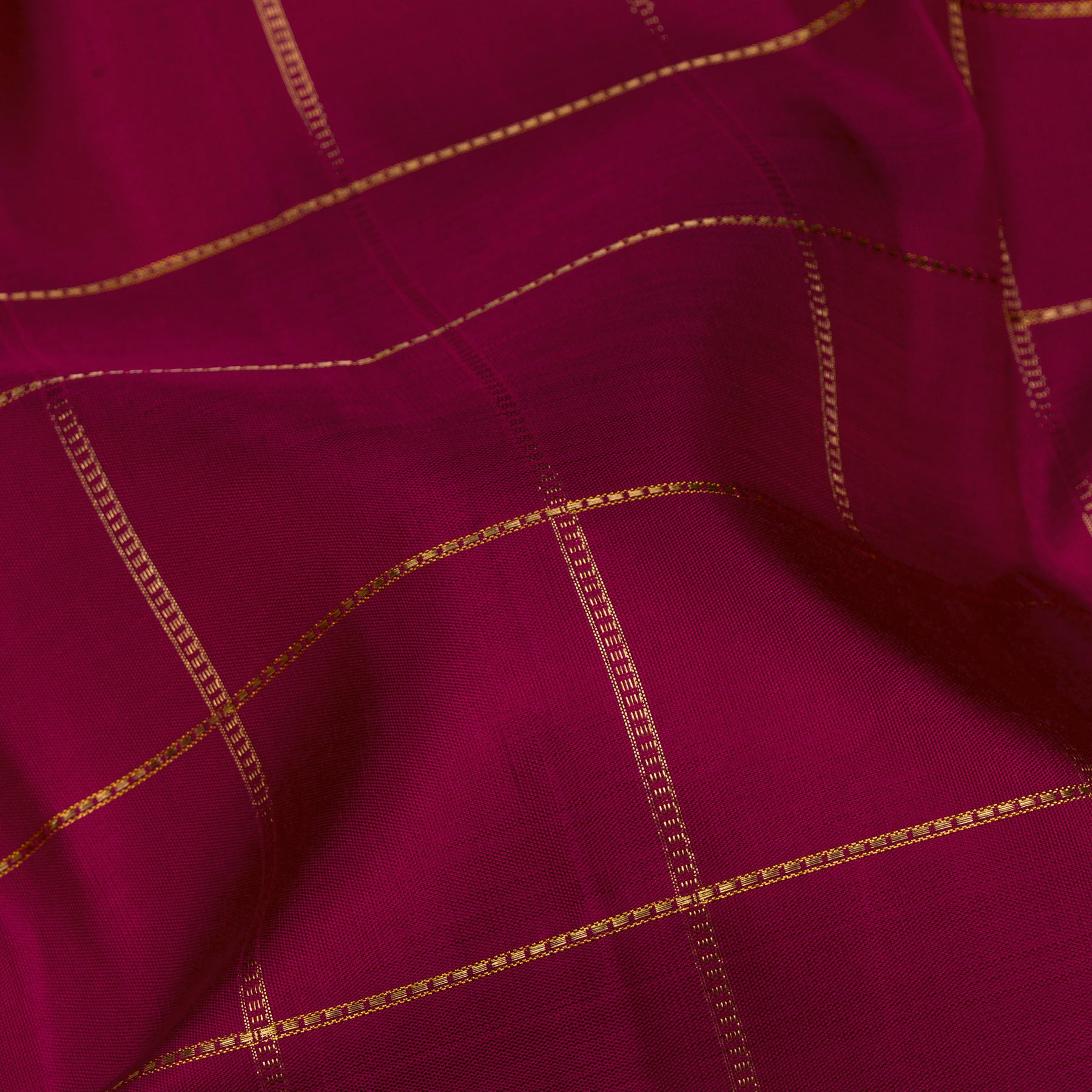 Kanakavalli Kanjivaram Silk Sari 26-040-HS001-02908 - Fabric View