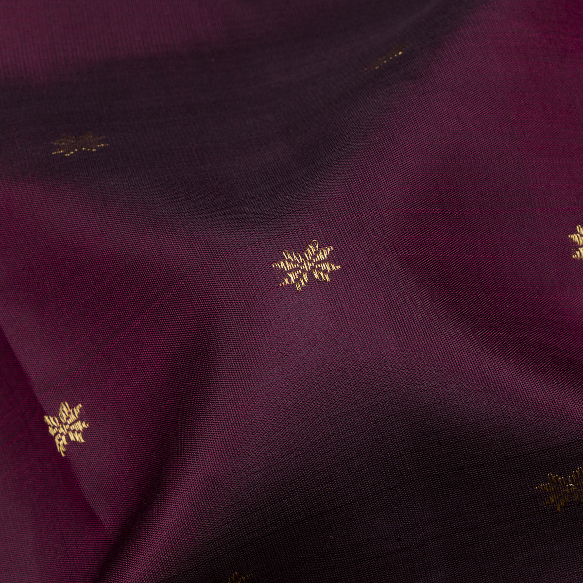 Kanakavalli Kanjivaram Silk Sari 26-040-HS001-04008 - Fabric View