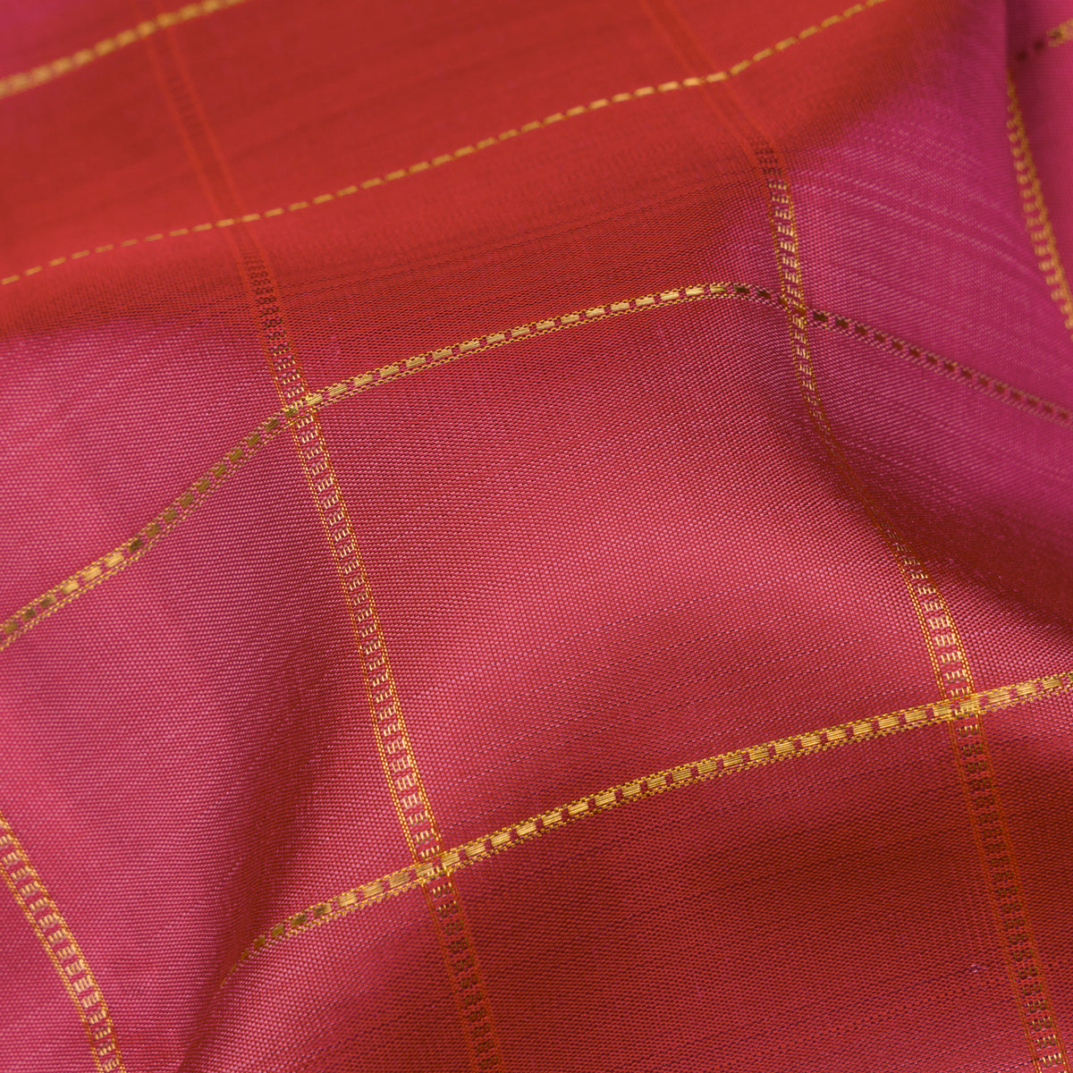 Kanakavalli Kanjivaram Silk Sari 26-040-HS001-04695 - Fabric View
