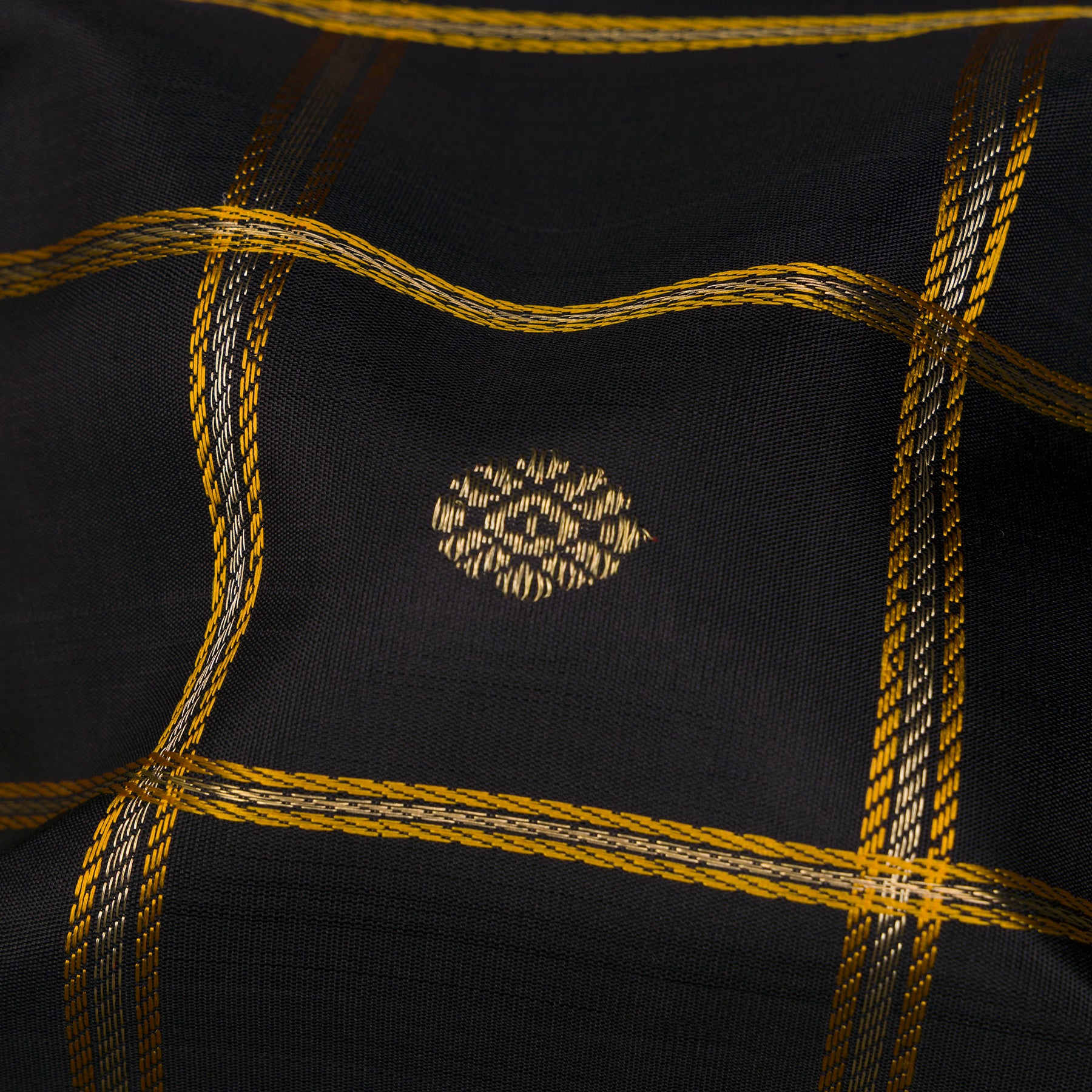 Kanakavalli Kanjivaram Silk Sari 26-041-HS001-00949