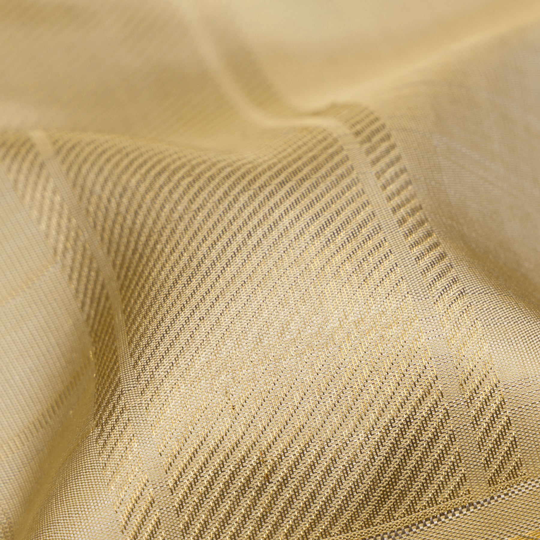 Kanakavalli Kanjivaram Silk Angavastram CO-ORD 26-110-AF001-00551 - Detailed Fabric View