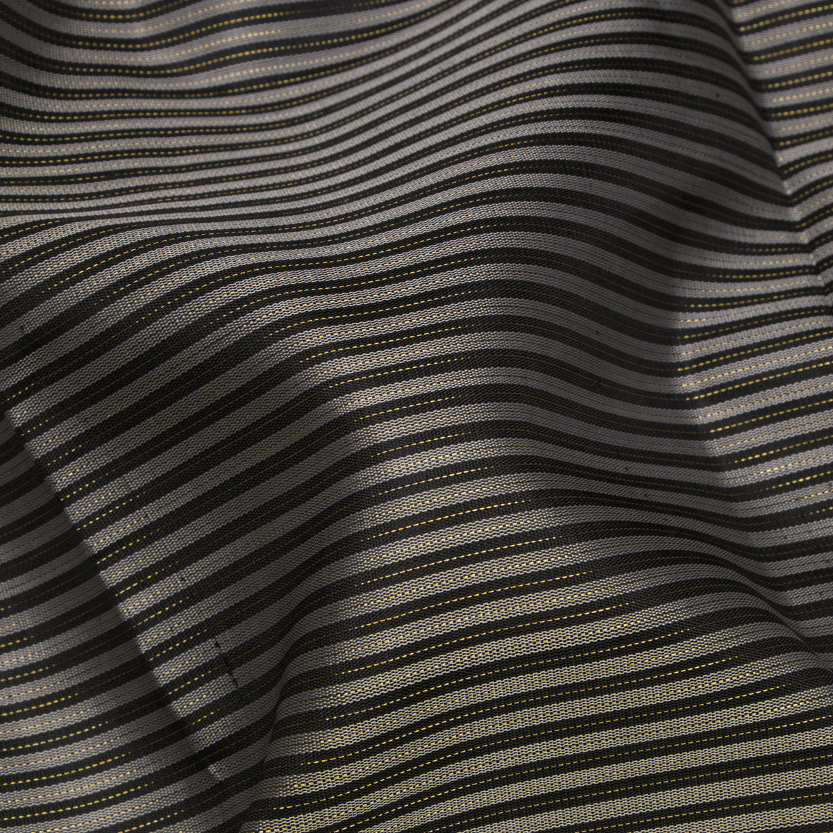 Kanakavalli Kanjivaram Silk Sari 26-110-HS001-00571 - Fabric View