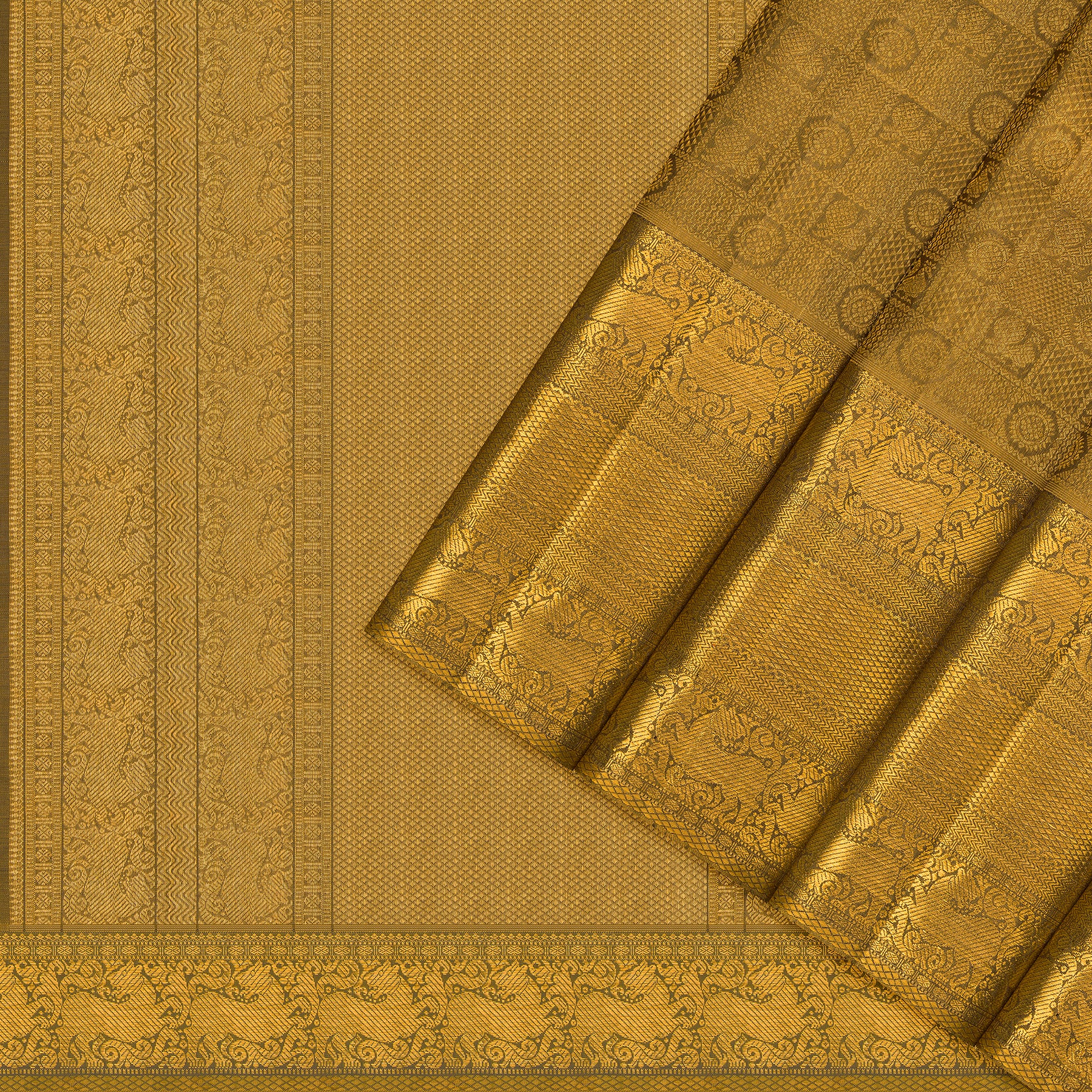 Kanakavalli Kanjivaram Silk Sari 26-110-HS001-00581 - Cover View