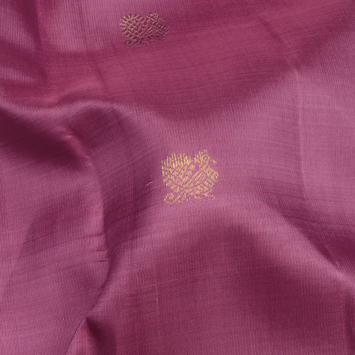 Kanakavalli Kanjivaram Silk Sari 26-110-HS001-00591 - Fabric View