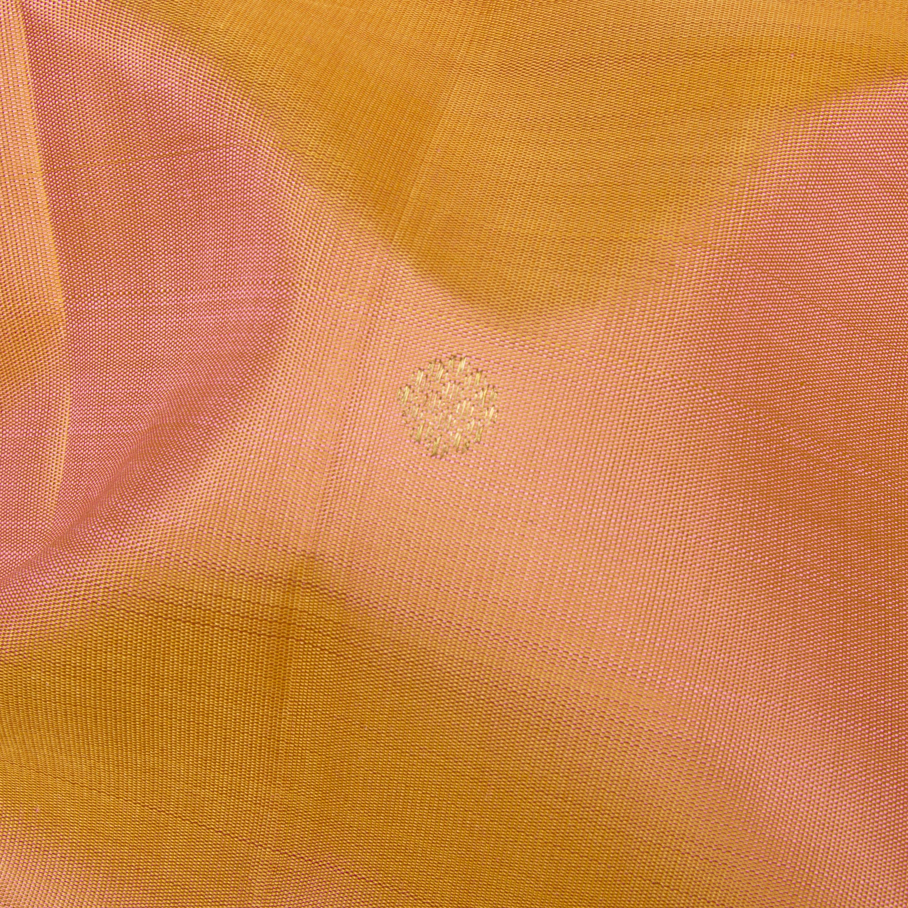 Kanakavalli Kanjivaram Silk Sari 26-110-HS001-00593 - Fabric View