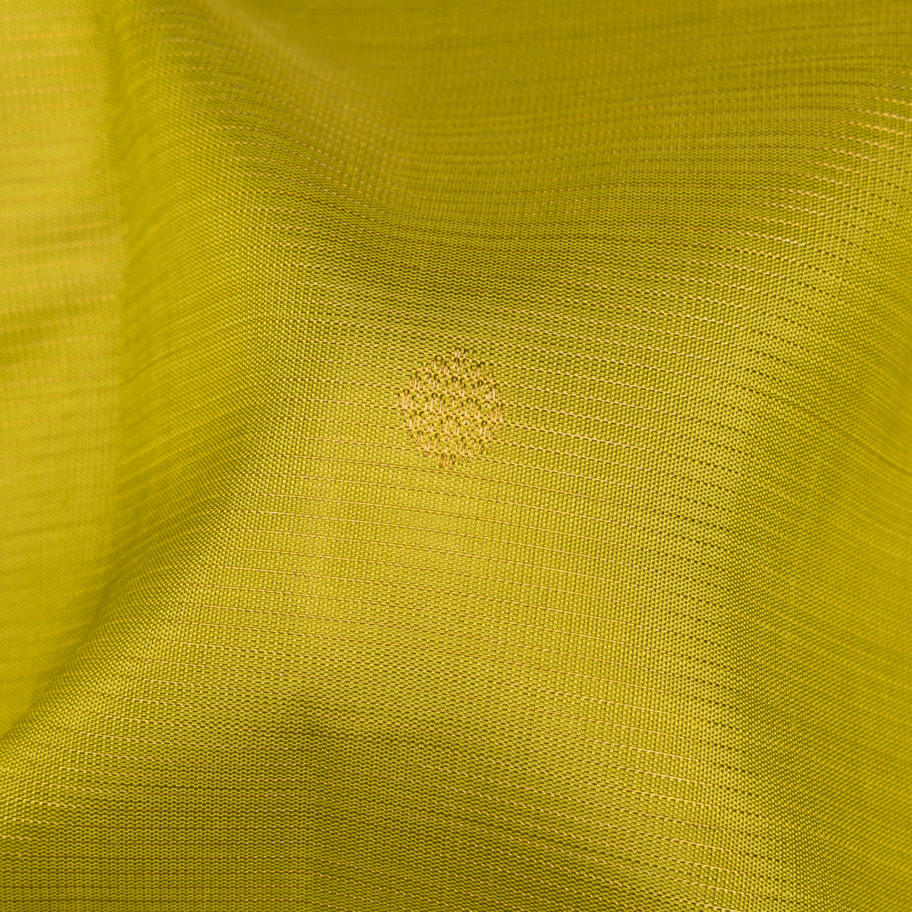 Kanakavalli Kanjivaram Silk Sari 26-110-HS001-00647 - Fabric View