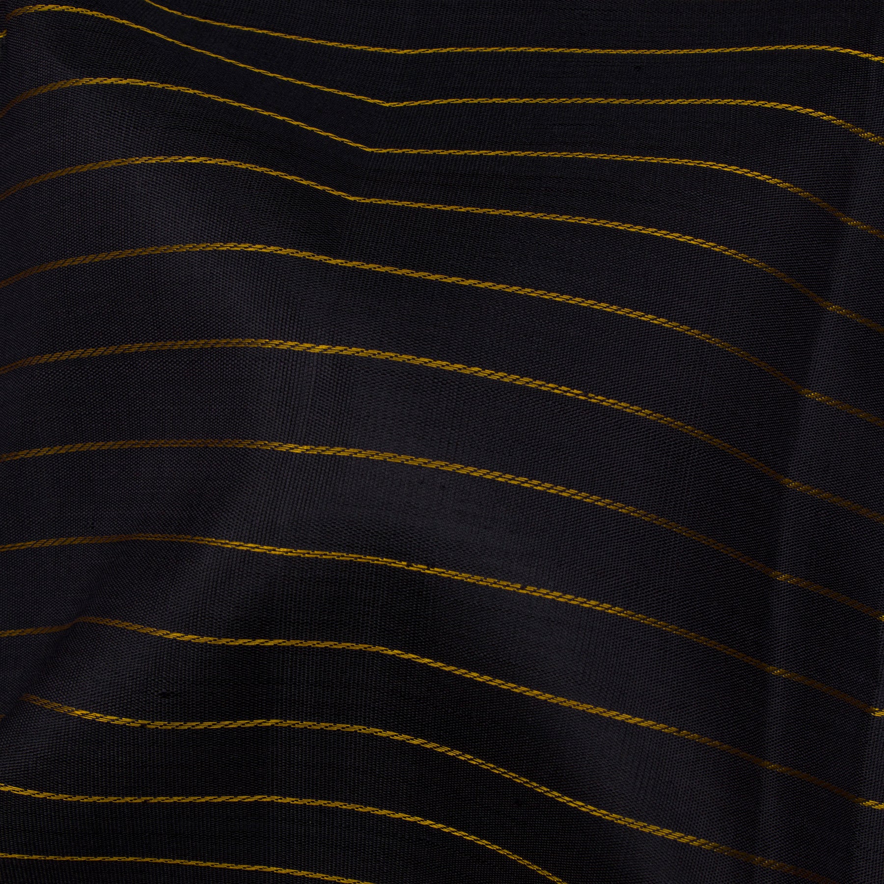 Kanakavalli Kanjivaram Silk Sari 26-110-HS001-01628 - Fabric View