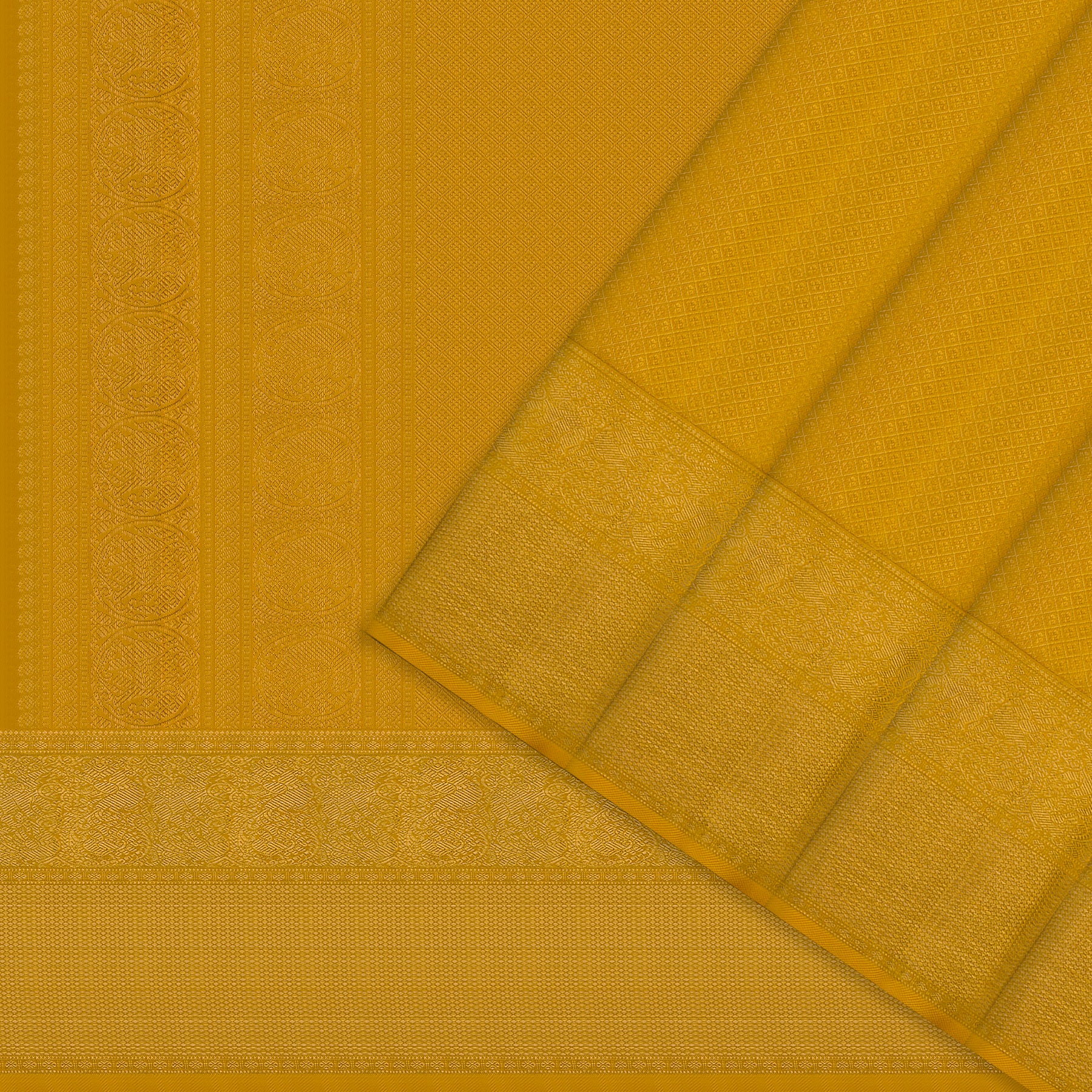 Kanakavalli Kanjivaram Silk Sari 26-110-HS001-01637 - Cover View
