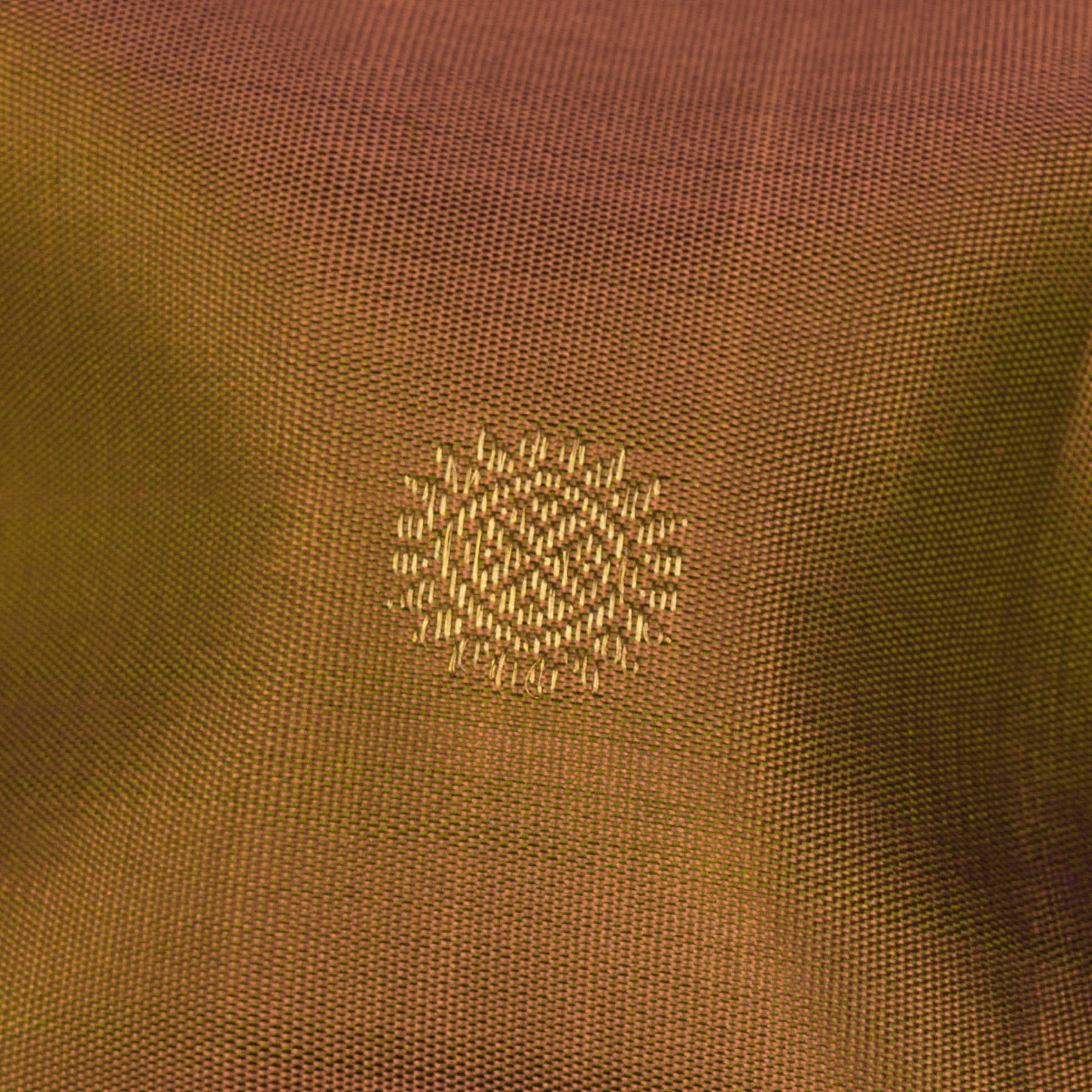 Kanakavalli Kanjivaram Silk Sari 26-110-HS001-01683 - Fabric View