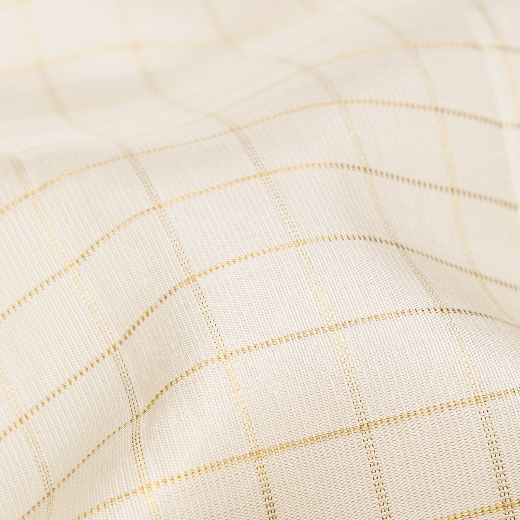 Kanakavalli Kanjivaram Silk Sari 26-110-HS001-02048 - Fabric View