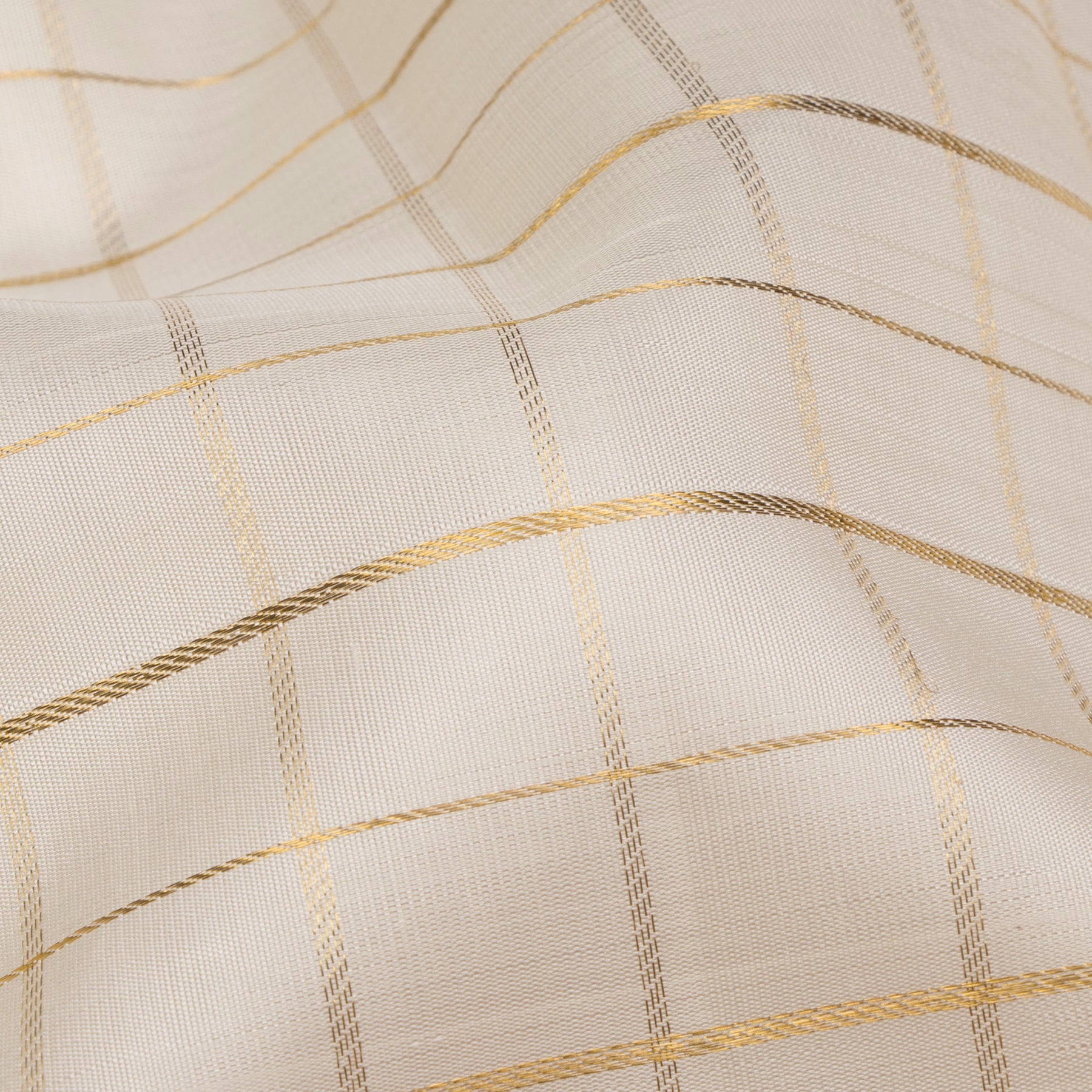 Kanakavalli Kanjivaram Silk Sari 26-110-HS001-02259 - Fabric View