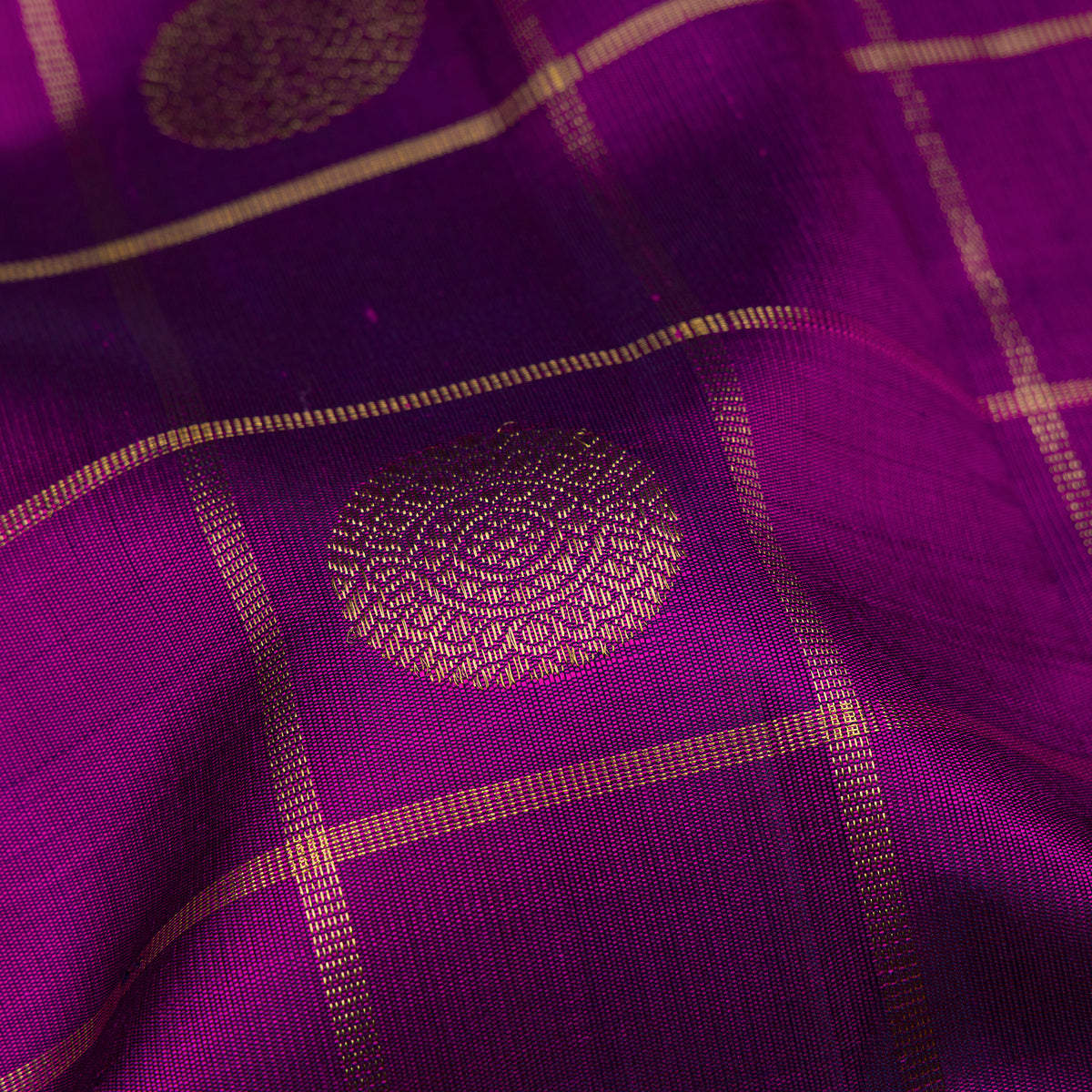 Kanakavalli Kanjivaram Silk Sari 26-110-HS001-02295 - Fabric View