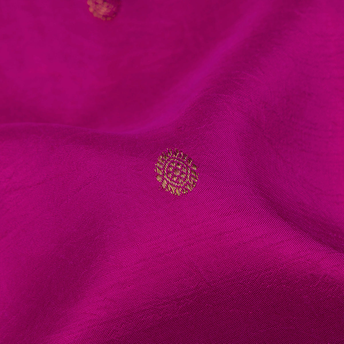 Kanakavalli Kanjivaram Silk Sari 26-110-HS001-02857 - Fabric View