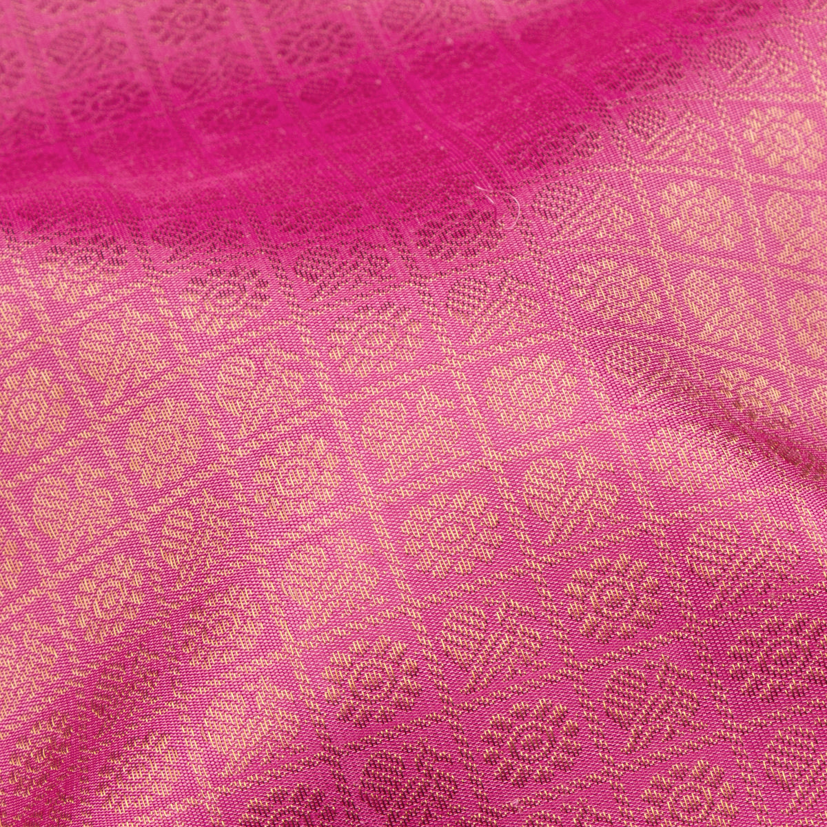 Kanakavalli Kanjivaram Silk Sari 26-110-HS001-03517 - Fabric View