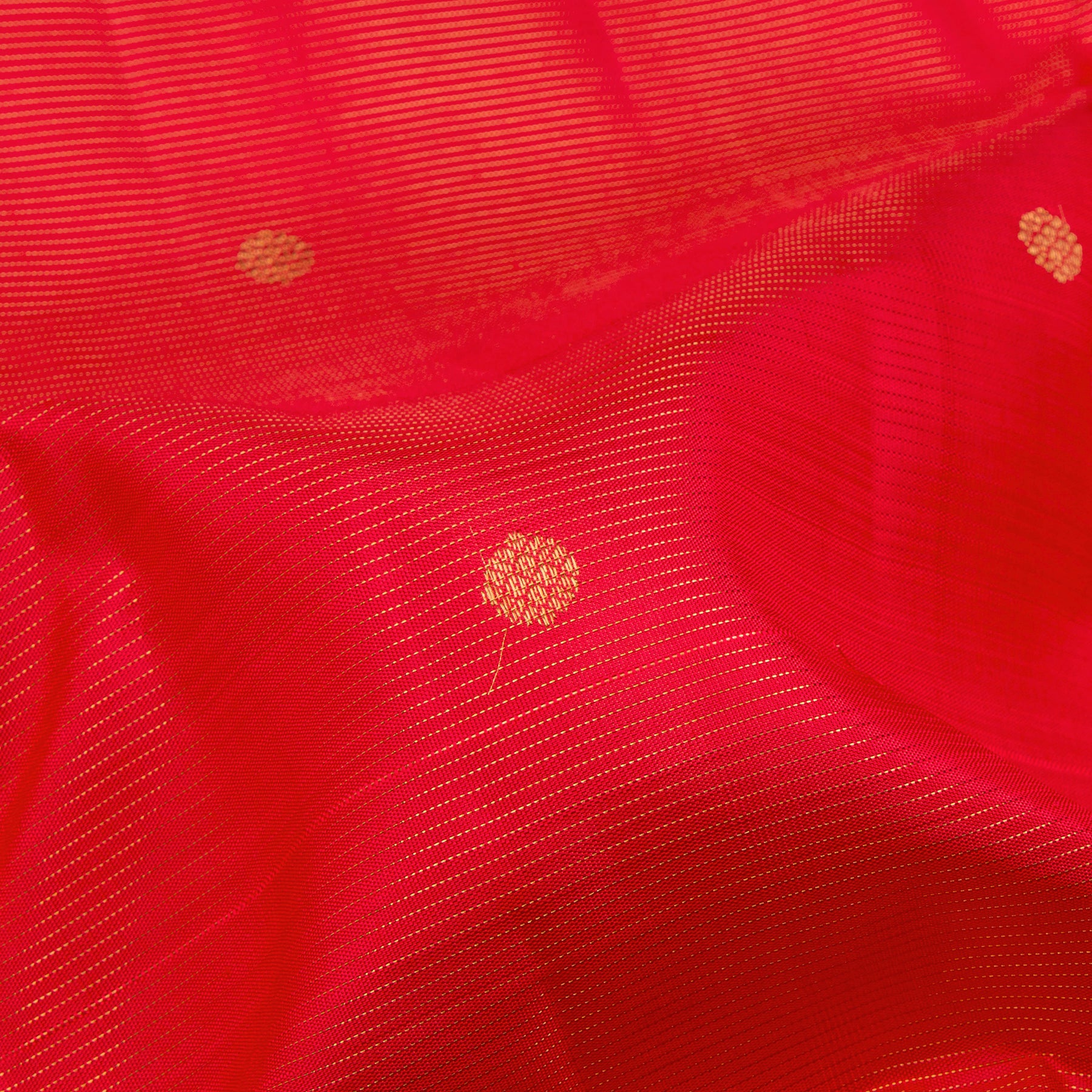 Kanakavalli Kanjivaram Silk Sari 26-110-HS001-03532 - Fabric View