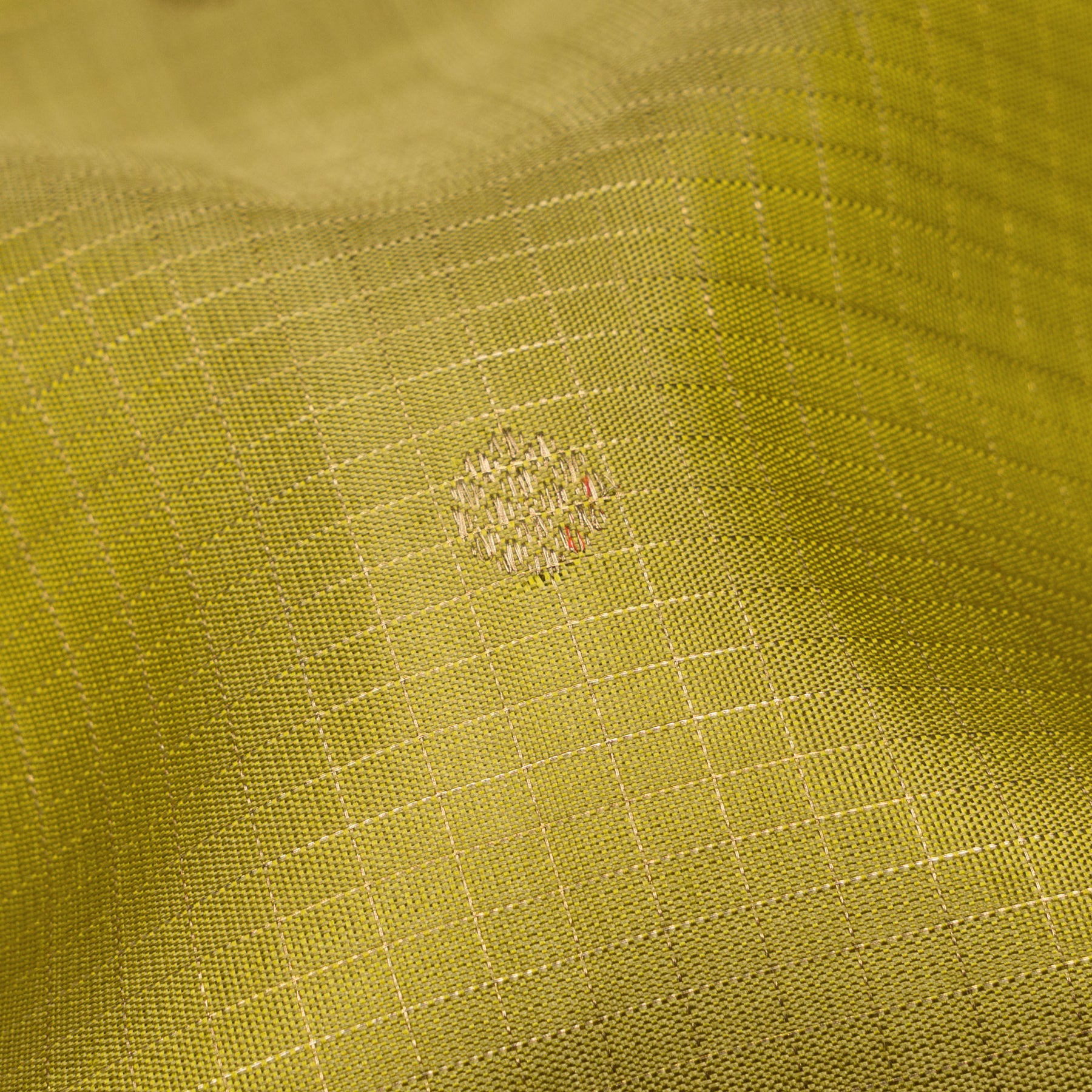 Kanakavalli Kanjivaram Silk Sari 26-110-HS001-03549 - Fabric View
