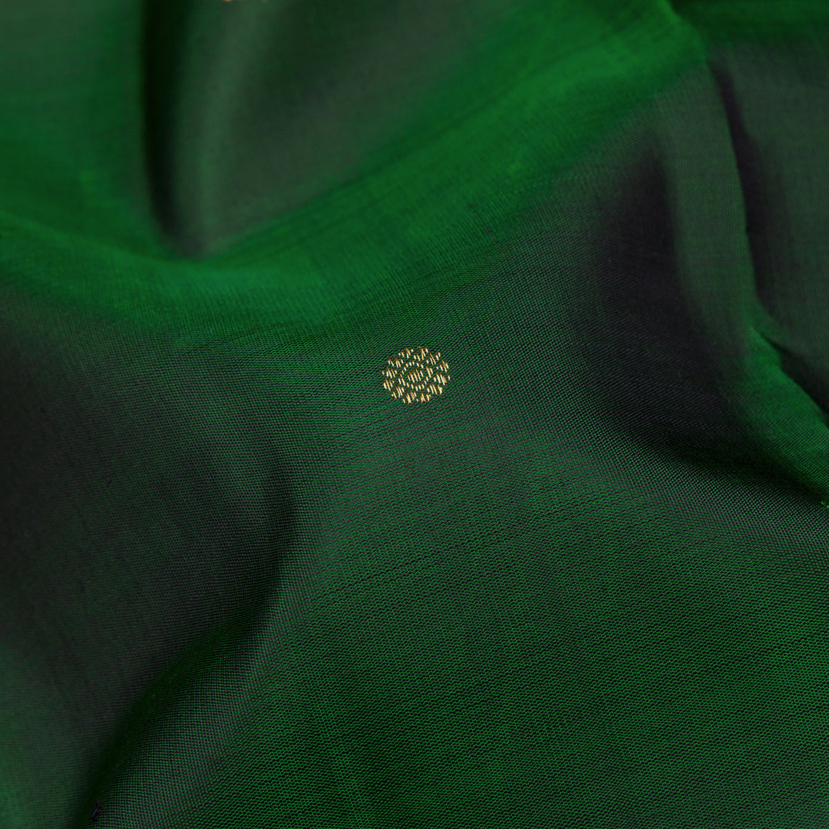 Kanakavalli Kanjivaram Silk Sari 26-110-HS001-03584 - Fabric View