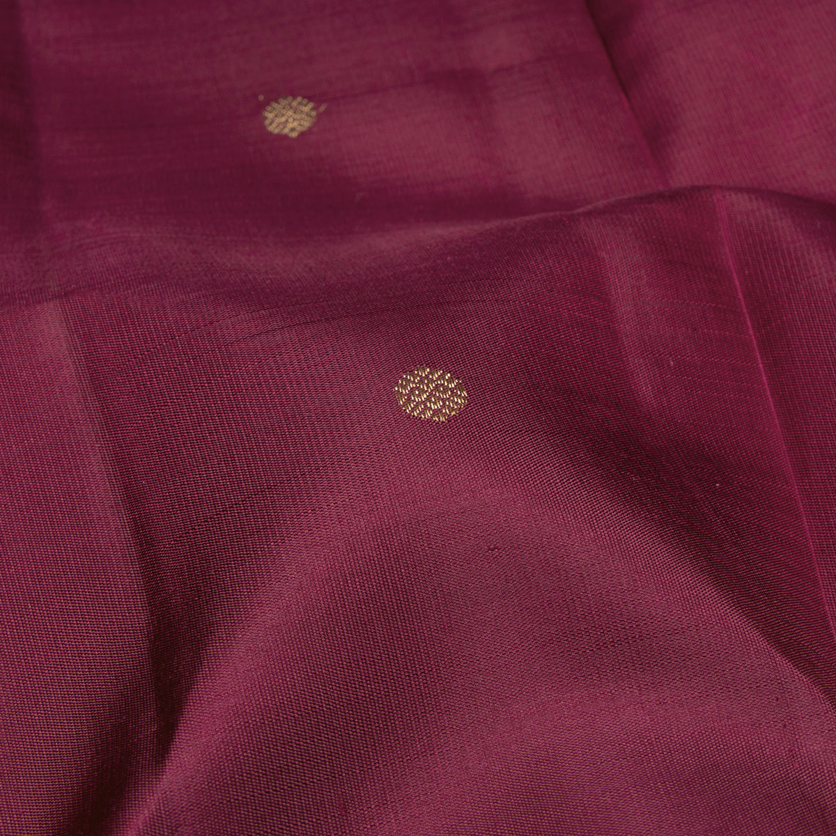 Kanakavalli Kanjivaram Silk Sari 26-110-HS001-03591 - Fabric View