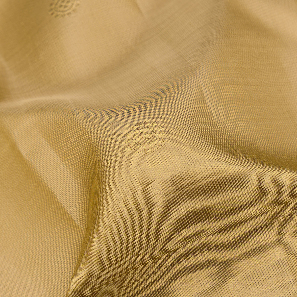 Kanakavalli Kanjivaram Silk Sari 26-110-HS001-03626 - Fabric View