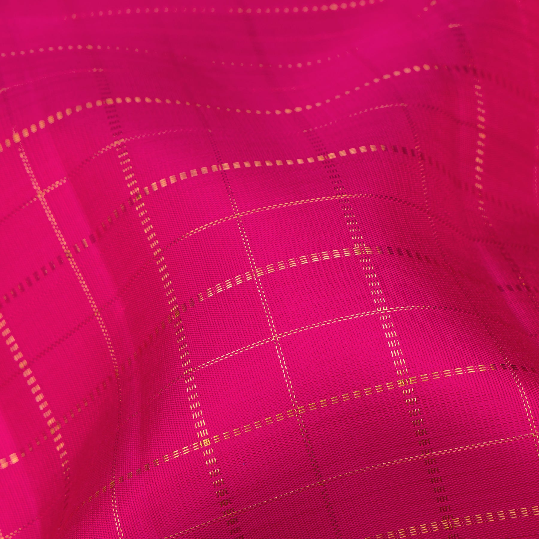 Kanakavalli Kanjivaram Silk Sari 26-110-HS001-03636 - Fabric View