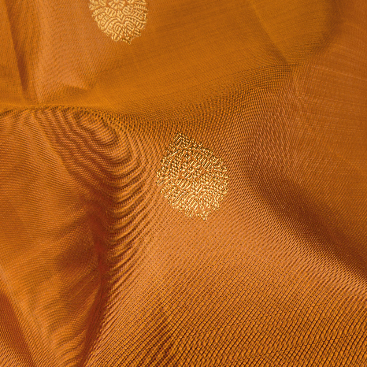 Kanakavalli Kanjivaram Silk Sari 26-110-HS001-04189