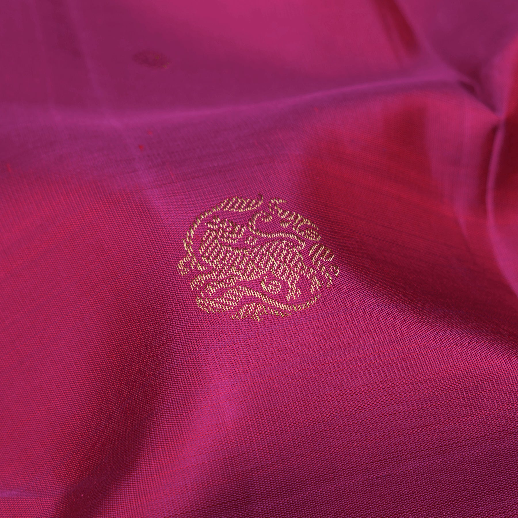 Kanakavalli Kanjivaram Silk Sari 26-595-HS001-00480 - Fabric View