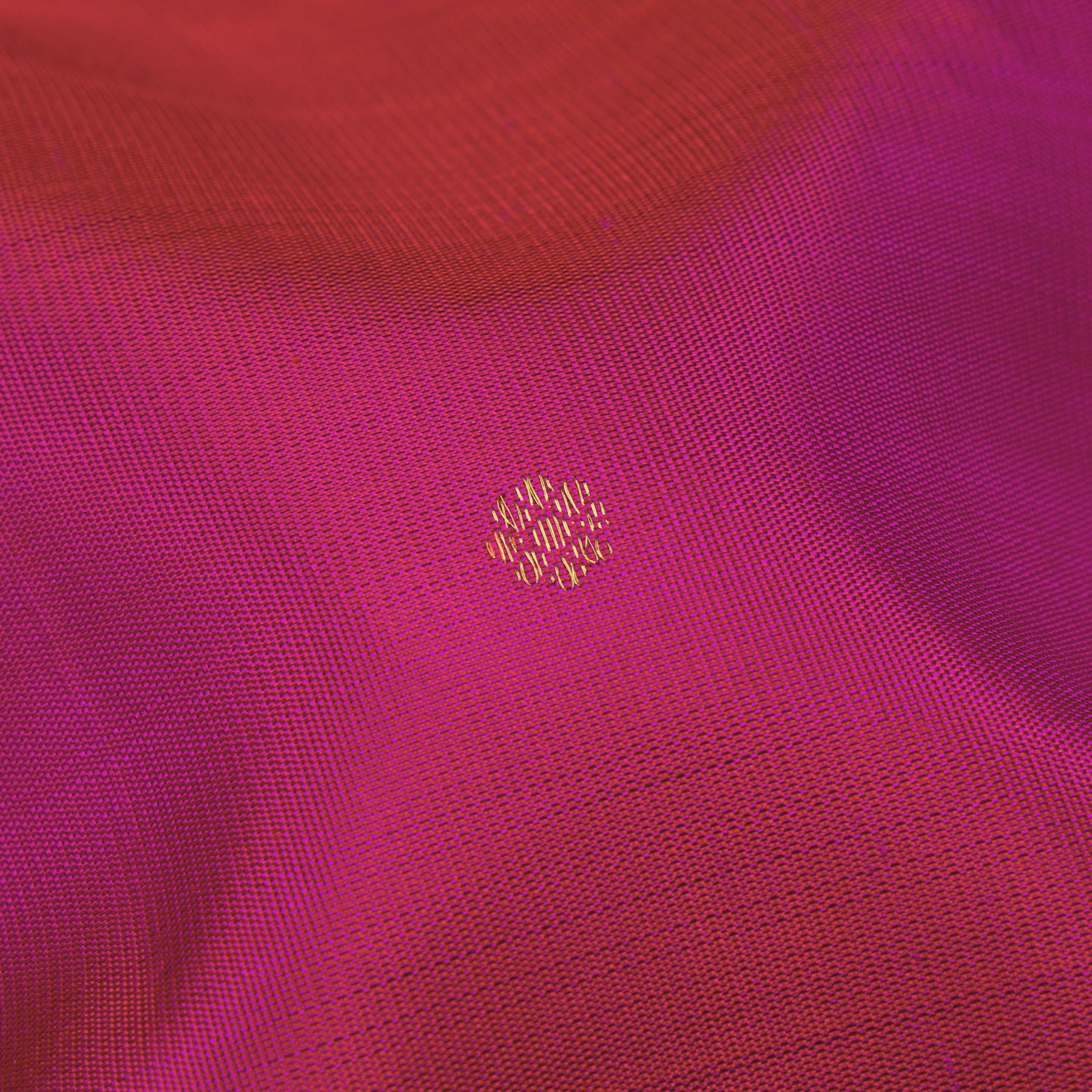 Kanakavalli Kanjivaram Silk Sari 26-595-HS001-00515 - Fabric View