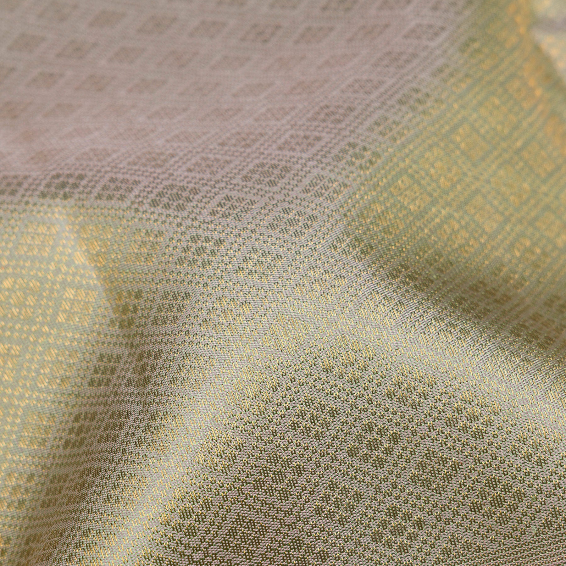 Kanakavalli Kanjivaram Silk Sari 26-595-HS001-00538 - Fabric View