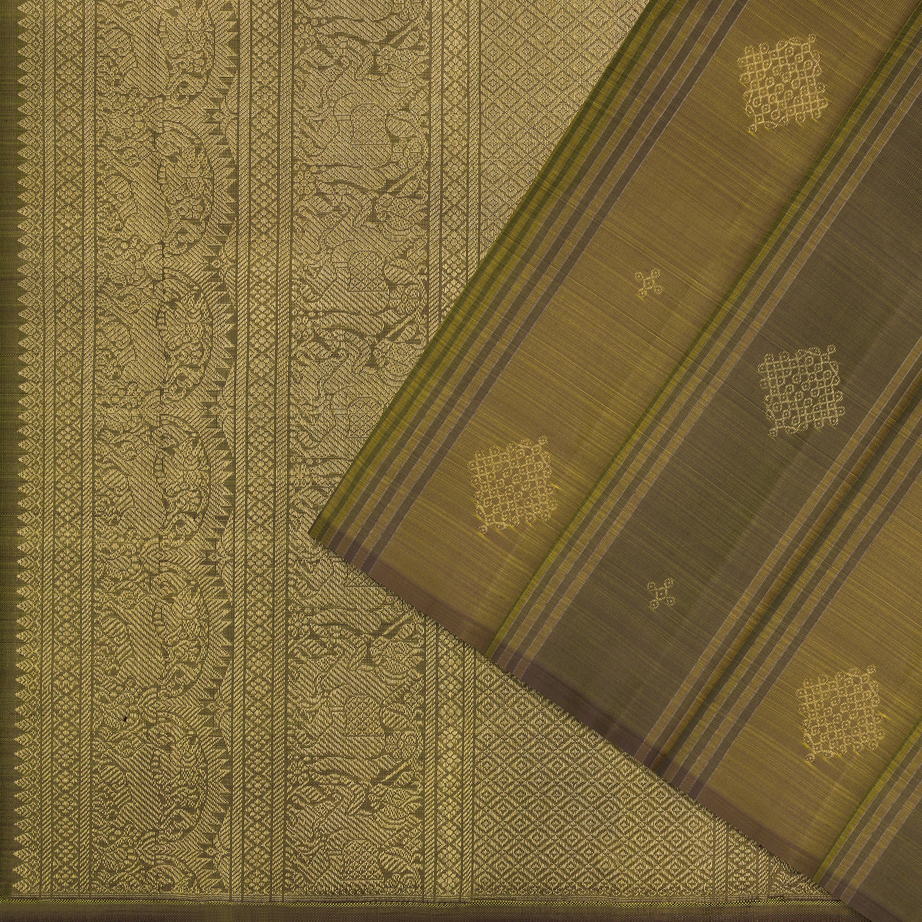 Kanakavalli Kanjivaram Silk Sari 26-595-HS001-01042 - Cover View