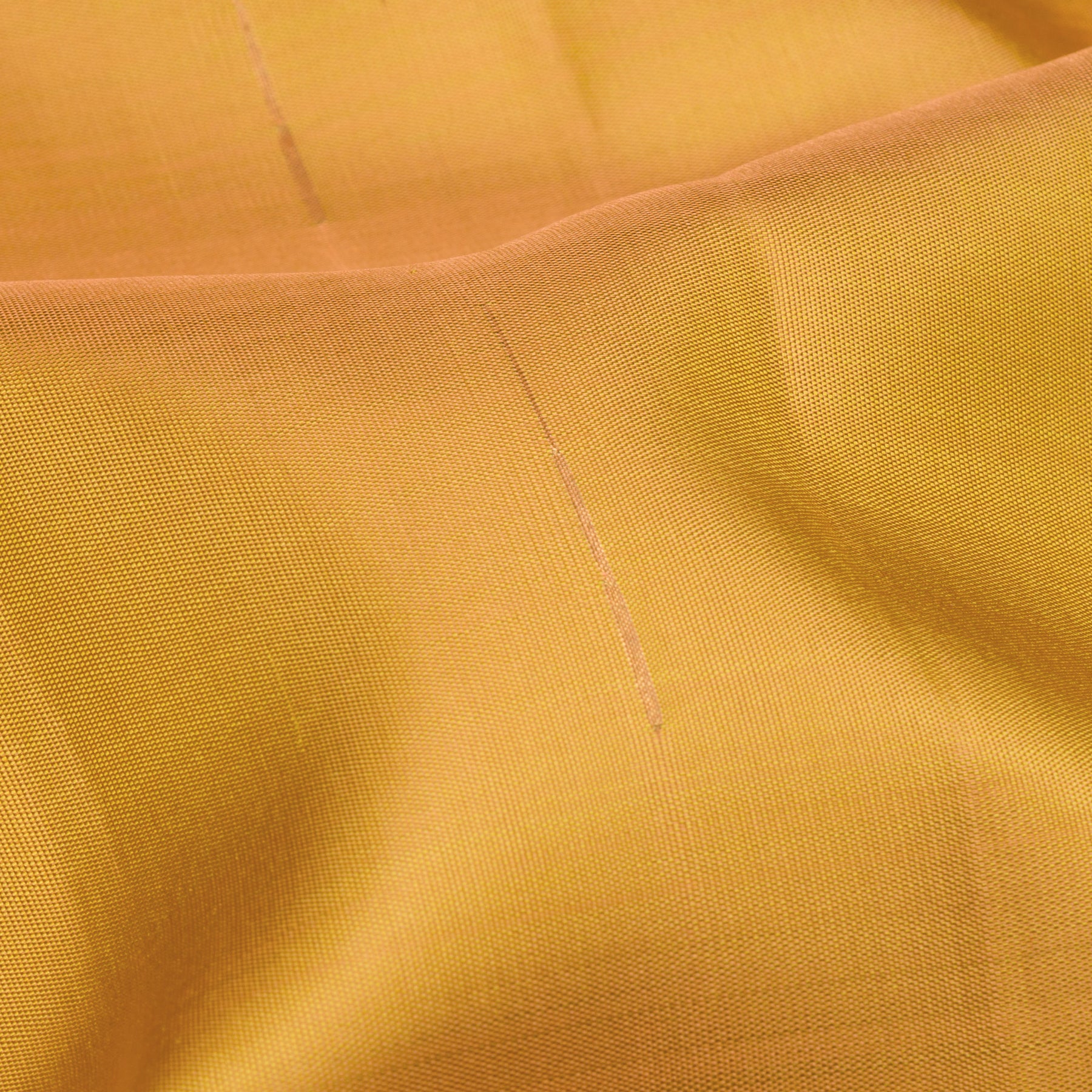Kanakavalli Kanjivaram Silk Sari 26-595-HS001-01043 - Fabric View