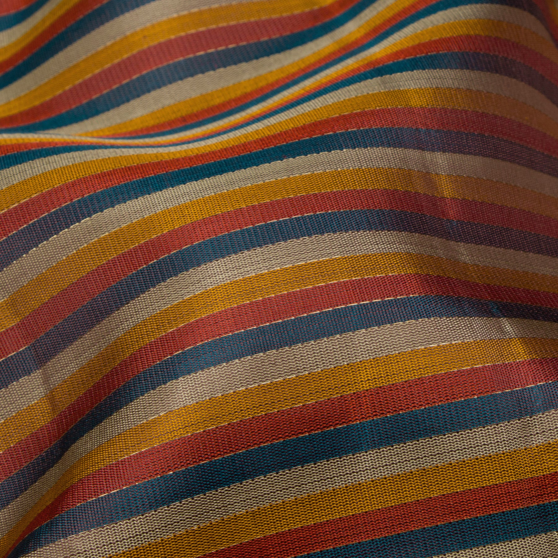 Kanakavalli Kanjivaram Silk Sari 26-595-HS001-01183 - Fabric View