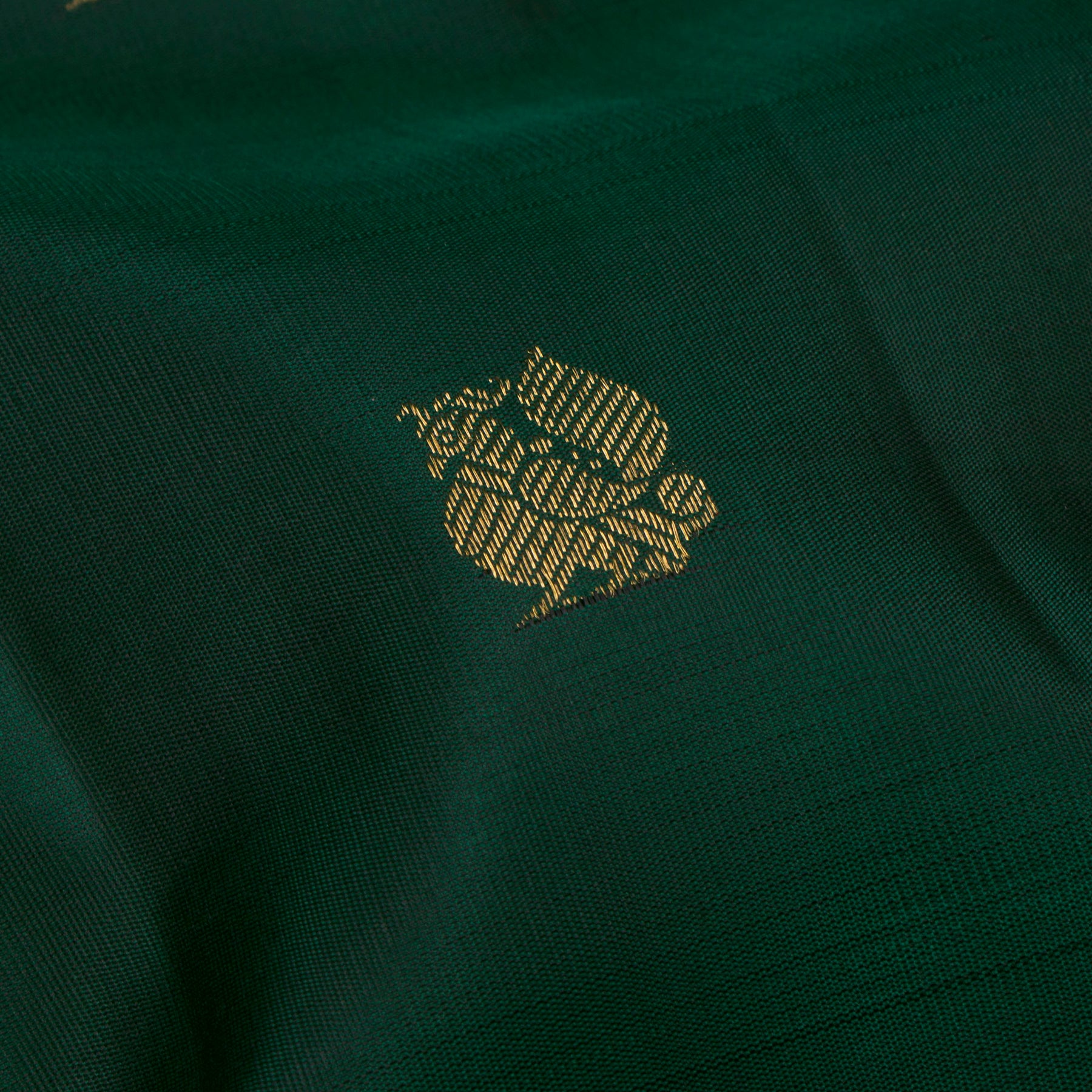 Kanakavalli Kanjivaram Silk Sari 26-595-HS001-02075 - Fabric View