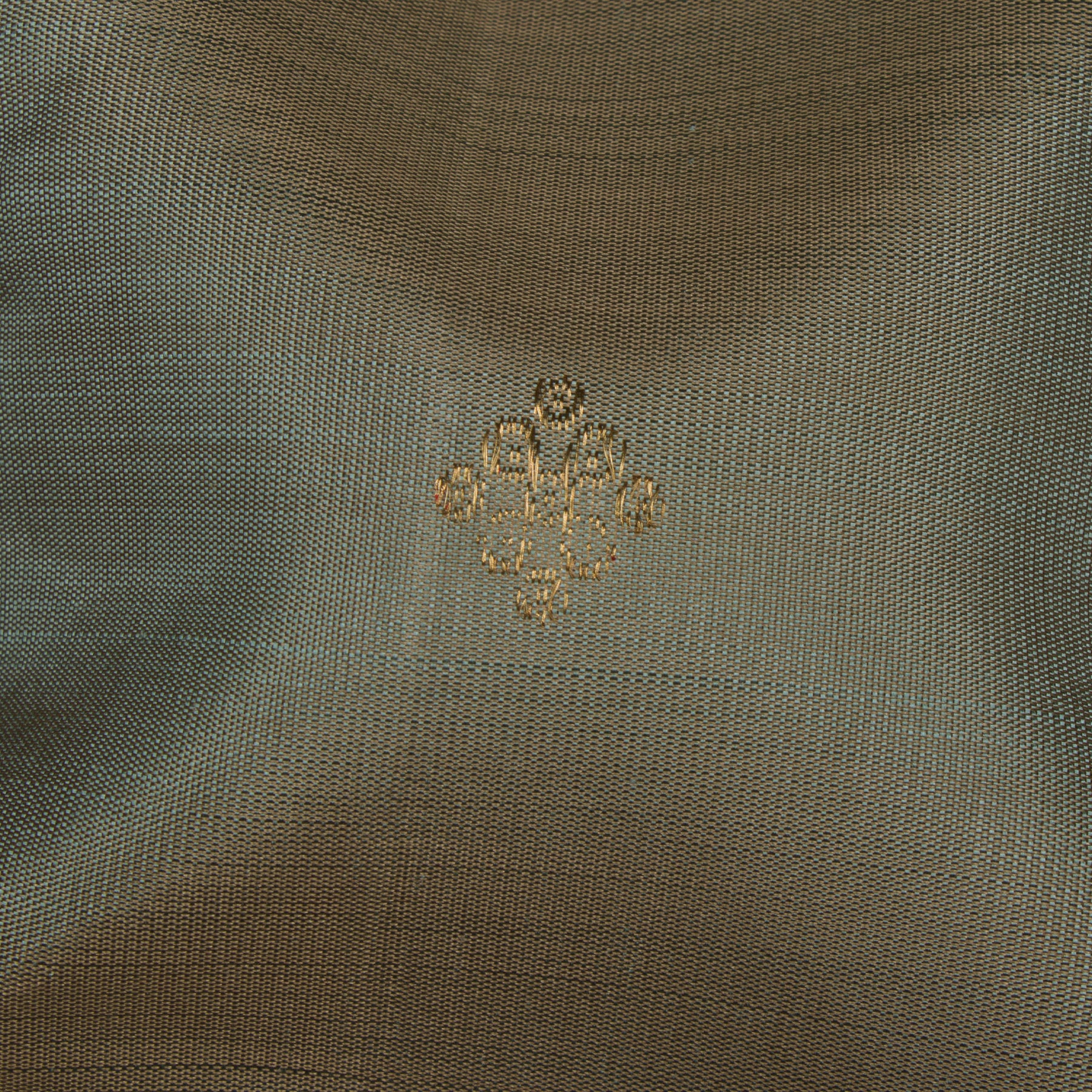 Kanakavalli Kanjivaram Silk Sari 26-595-HS001-02098 - Fabric View