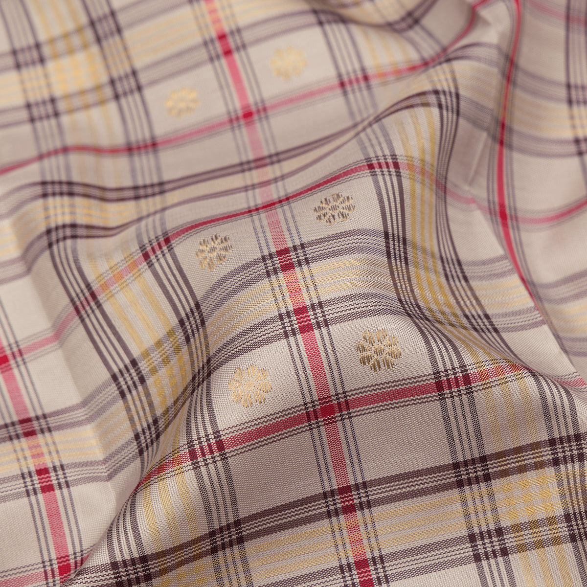 Kanakavalli Kanjivaram Silk Sari 26-595-HS001-02792 - Fabric View