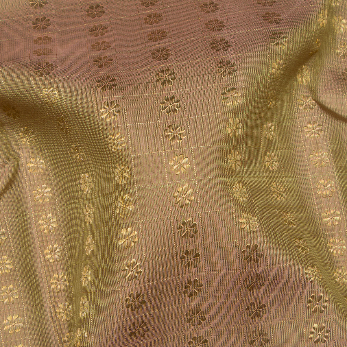 Kanakavalli Kanjivaram Silk Sari 26-599-HS001-00329 - Fabric View